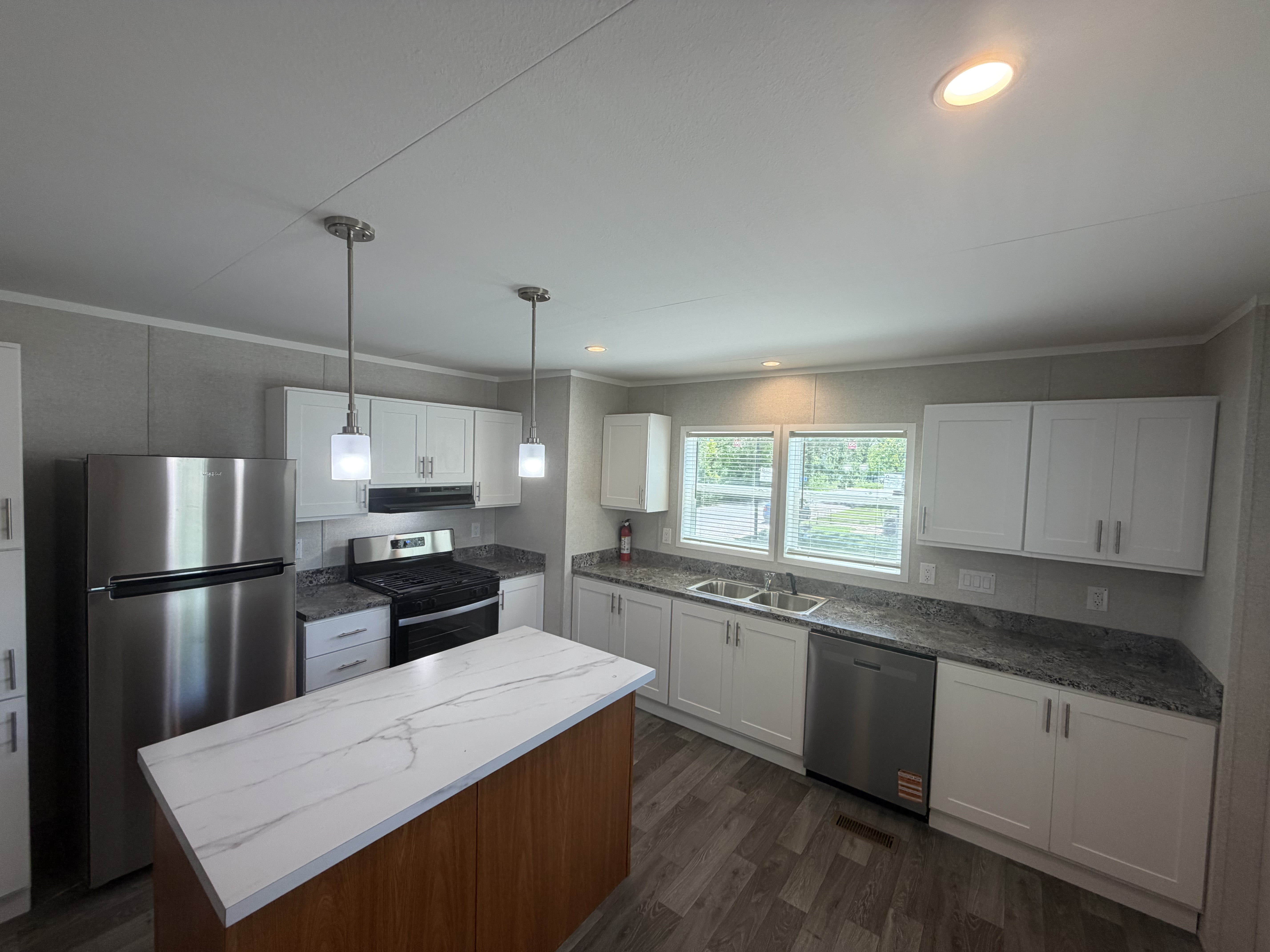 A photo of the Lakeshore Terrace Home