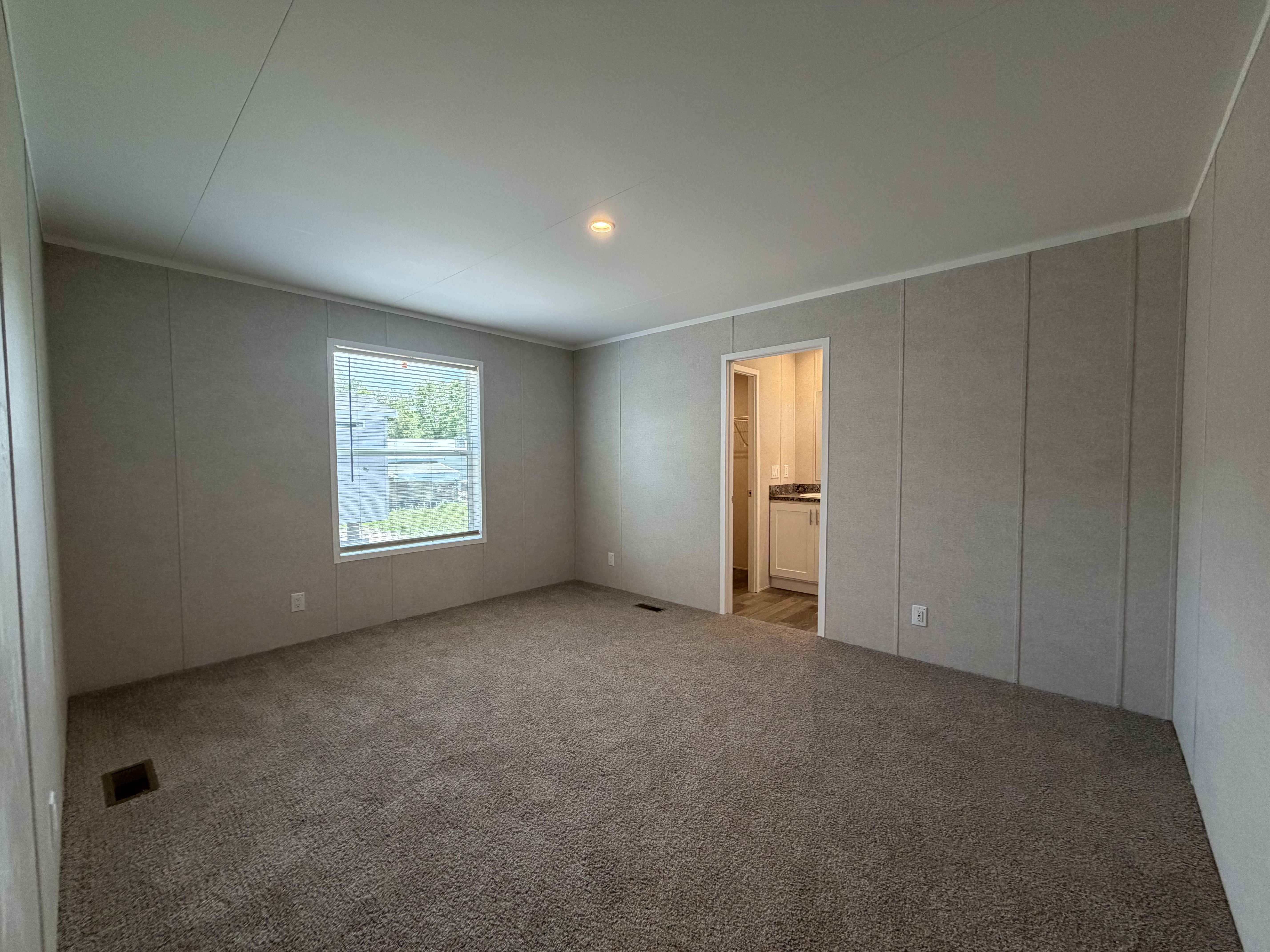 A photo of the Lakeshore Terrace Home