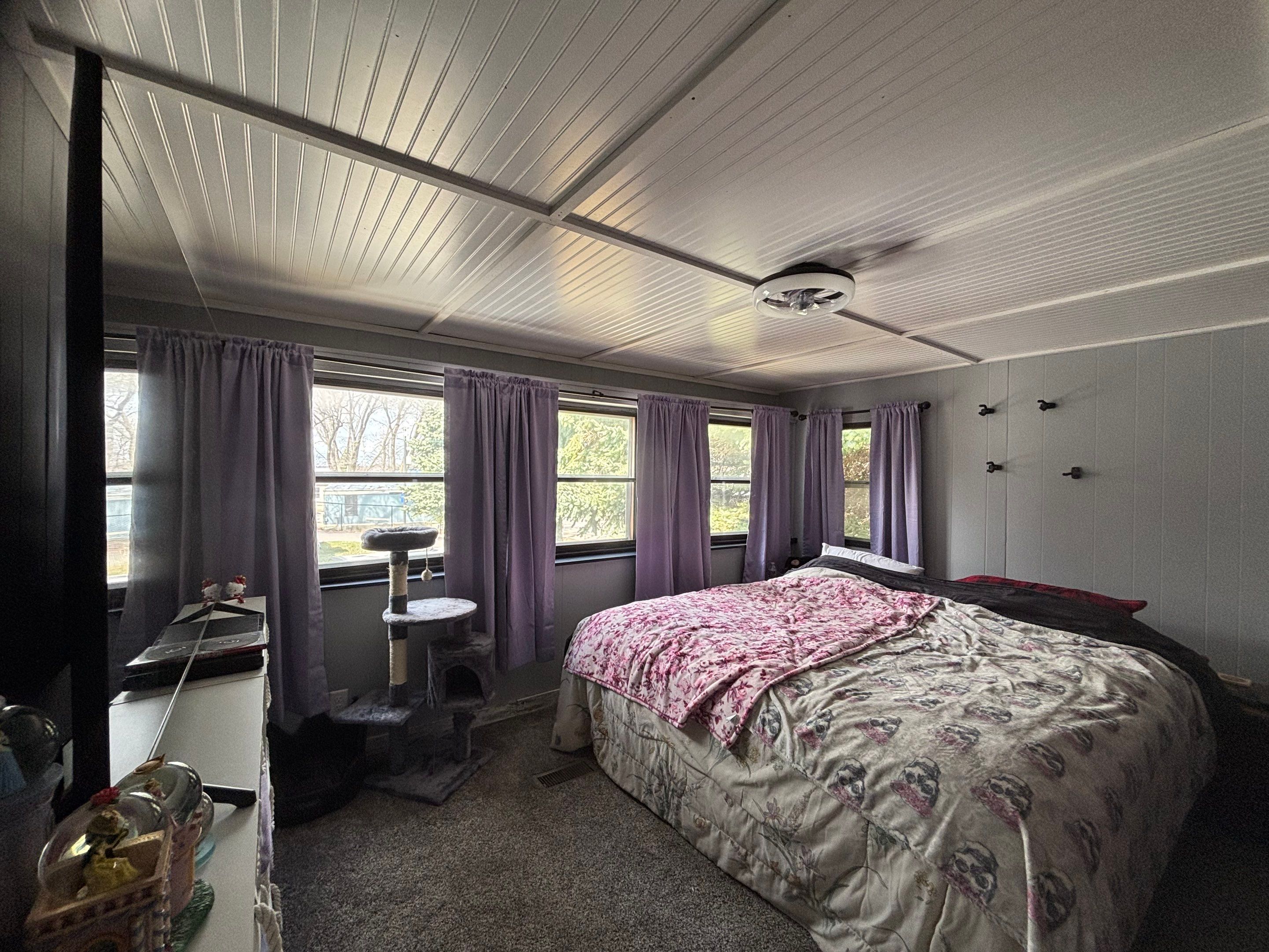 A photo of the Lincoln Park Home