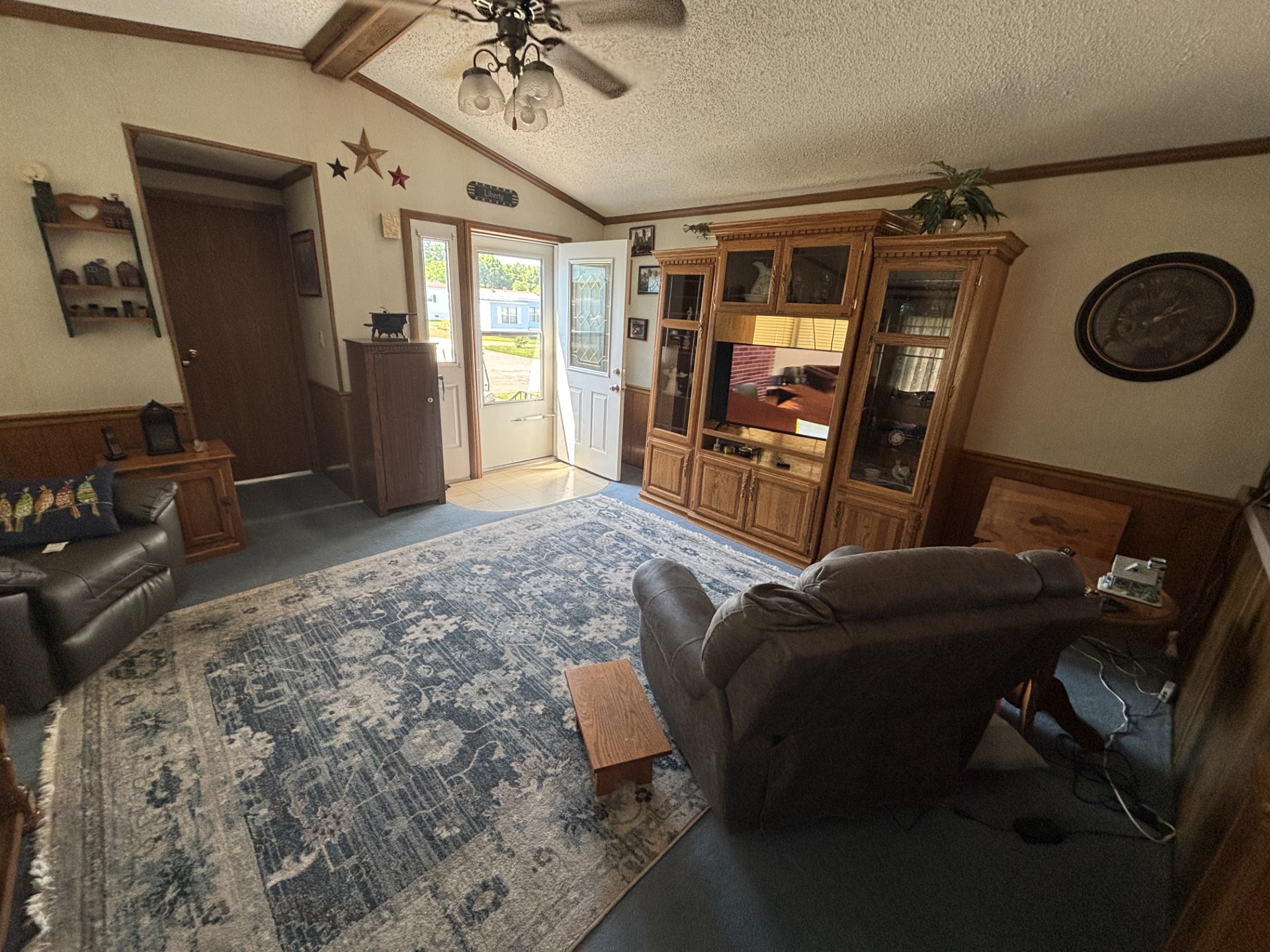 A photo of the Eagle Crest Home