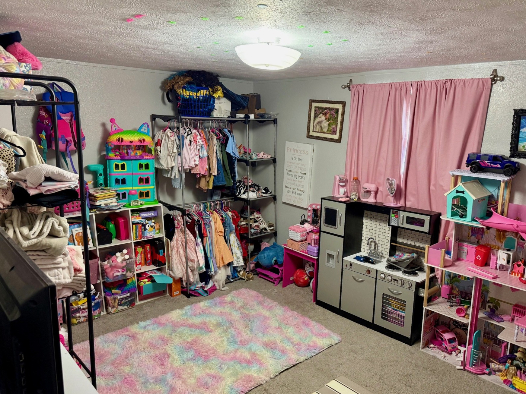 A photo of the Sunrise Oaks Home