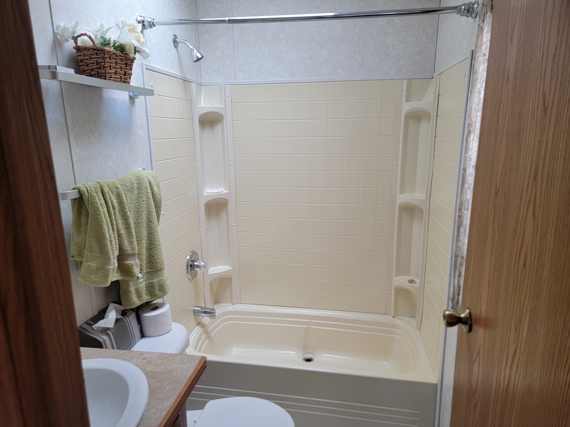 A photo of the Beaver Lake Estates Home