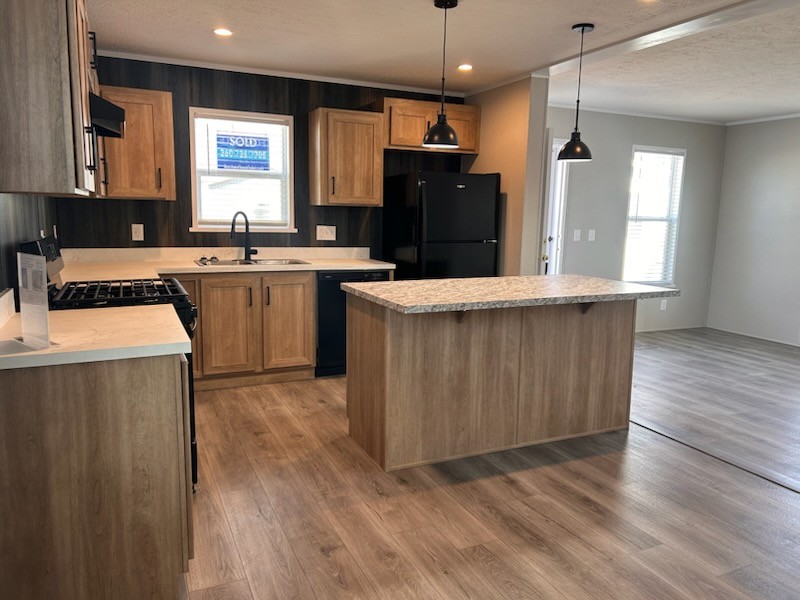 A photo of the Oakwood Home