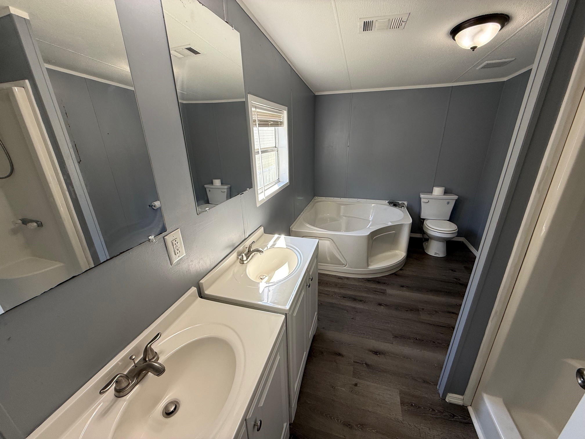 A photo of the Deerpointe Home