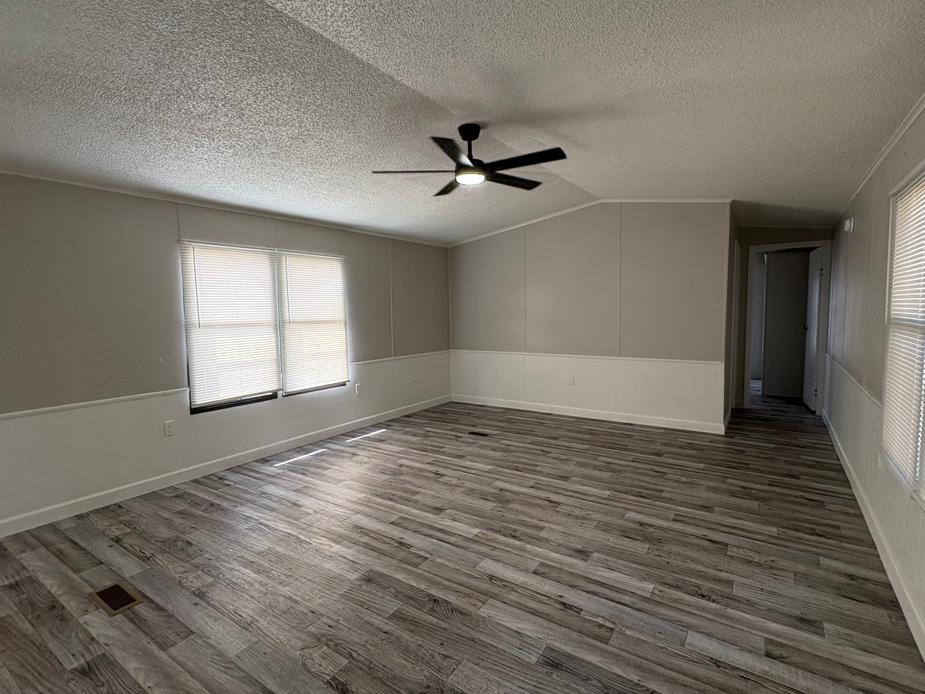 A photo of the Glen Knoll Home