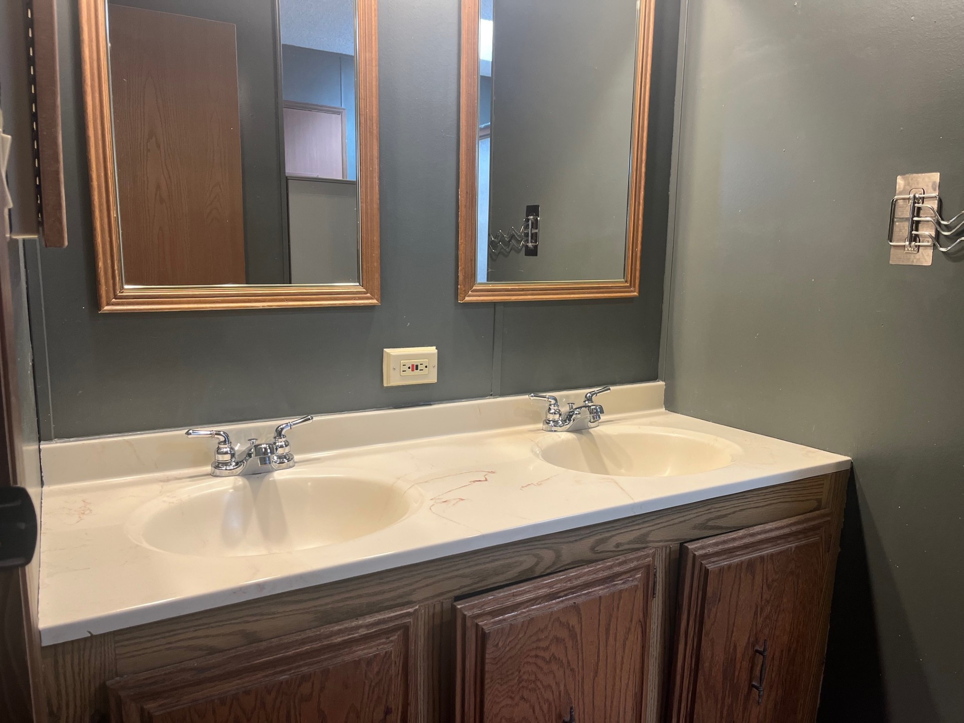 A photo of the Silo Farms Home