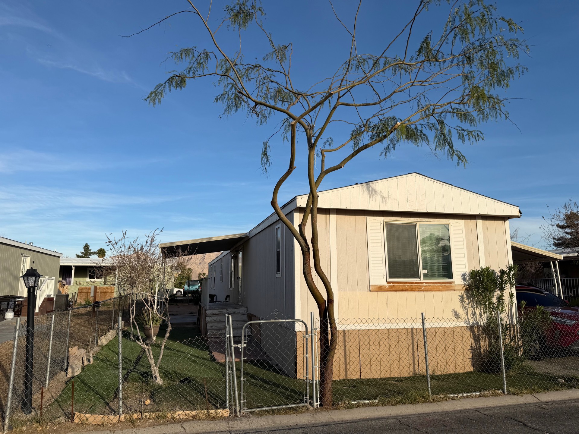 A photo of the Sunrise Oaks Home