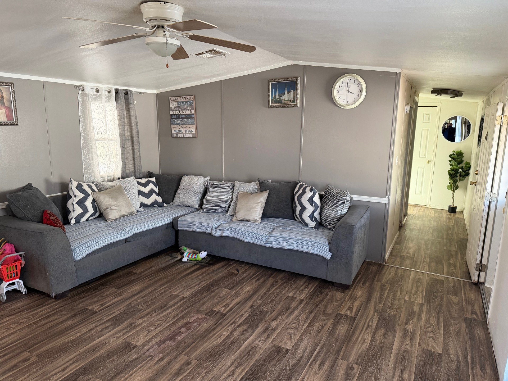 A photo of the Sunrise Oaks Home