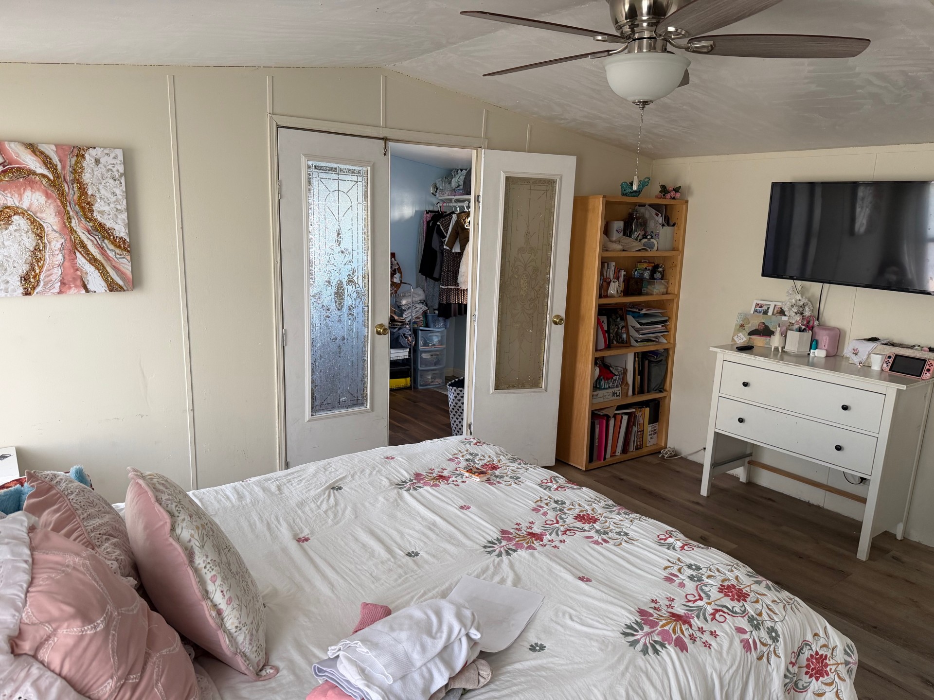 A photo of the Sunrise Oaks Home