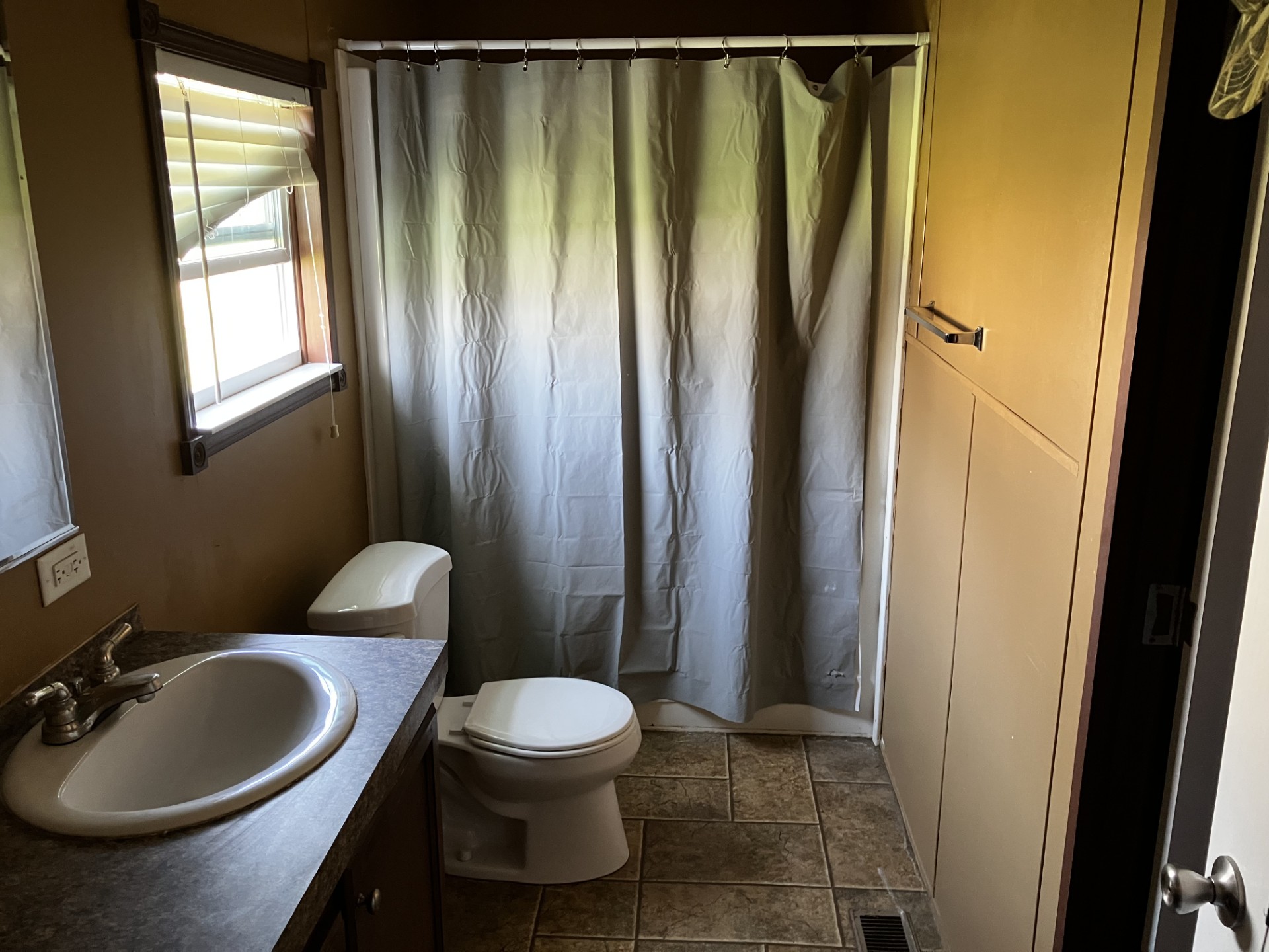 A photo of the Colonial Gardens Home