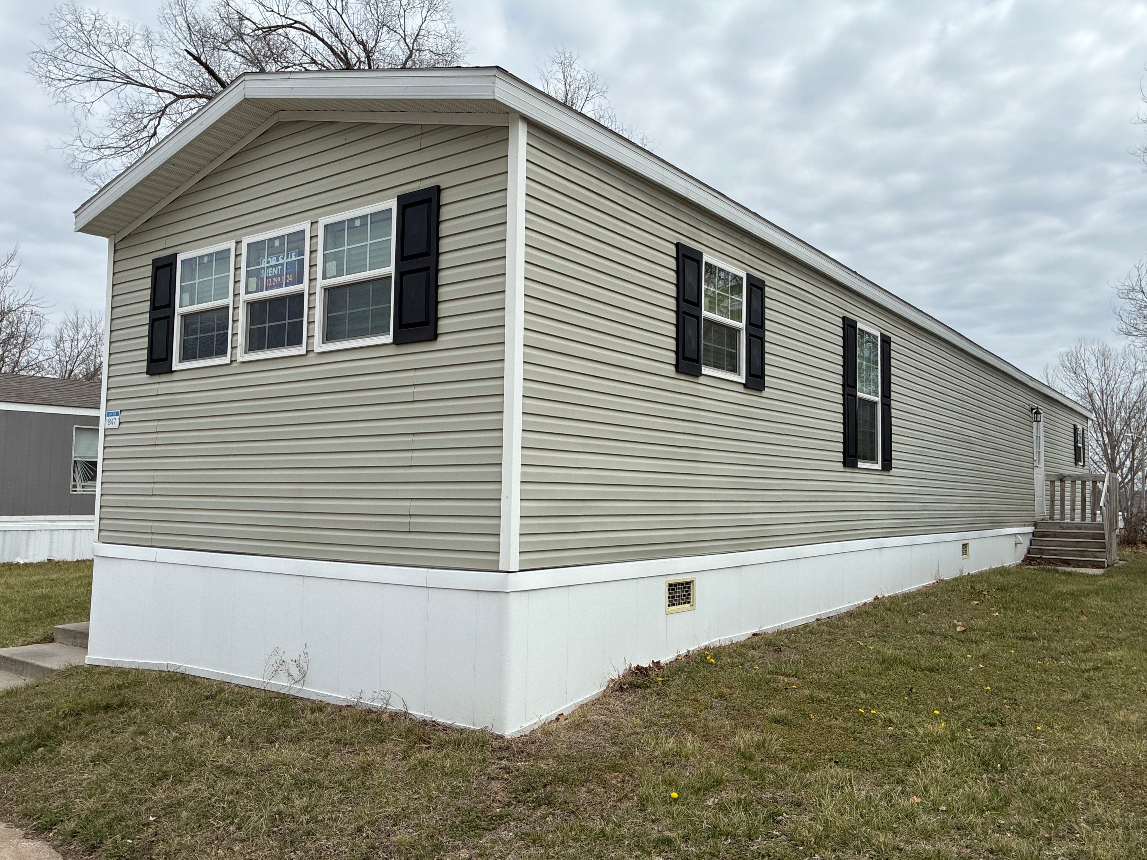 A photo of the River Oaks Home