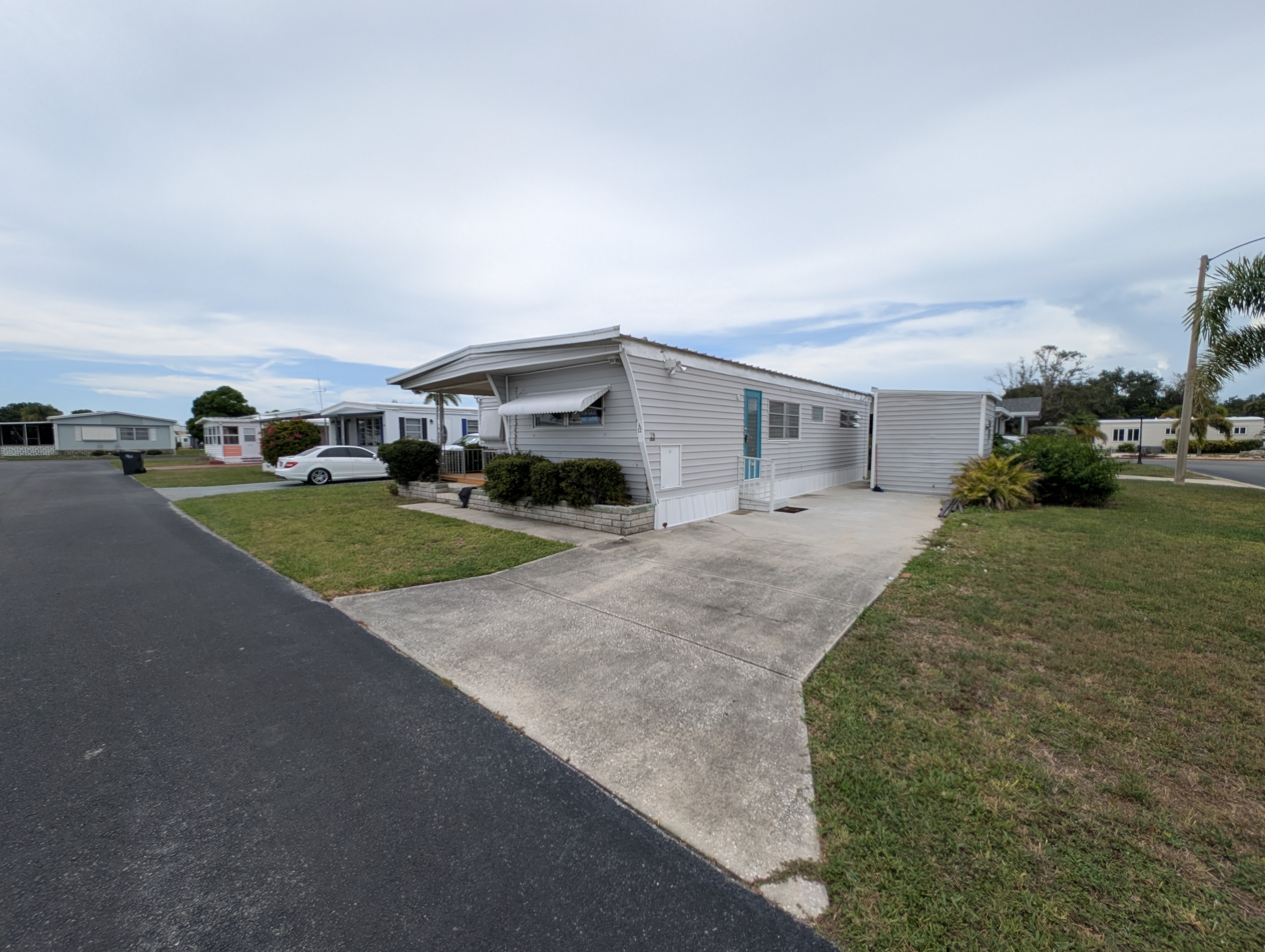 A photo of the Bayshore Windmill Village Home