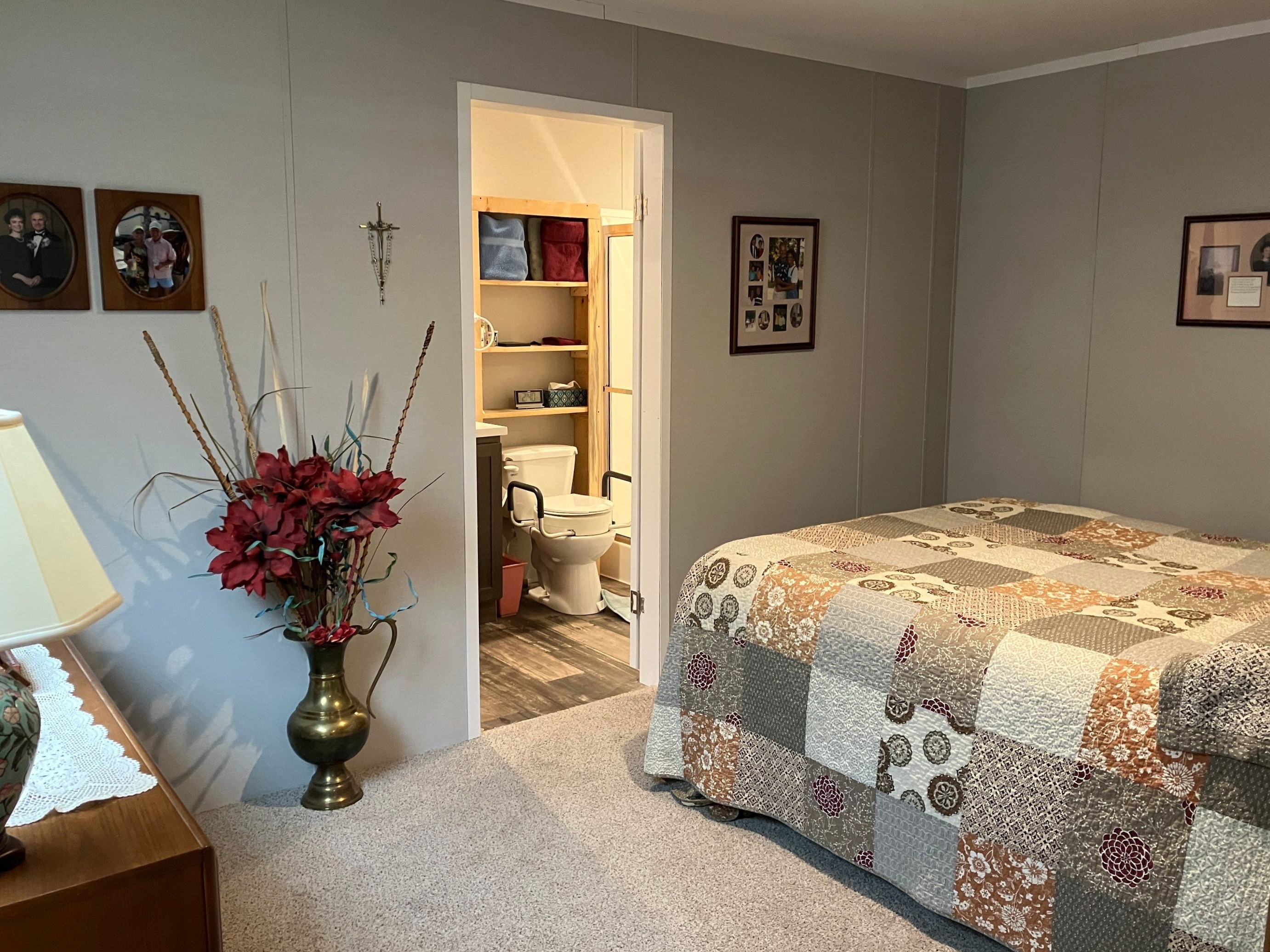 A photo of the River View Manor Home