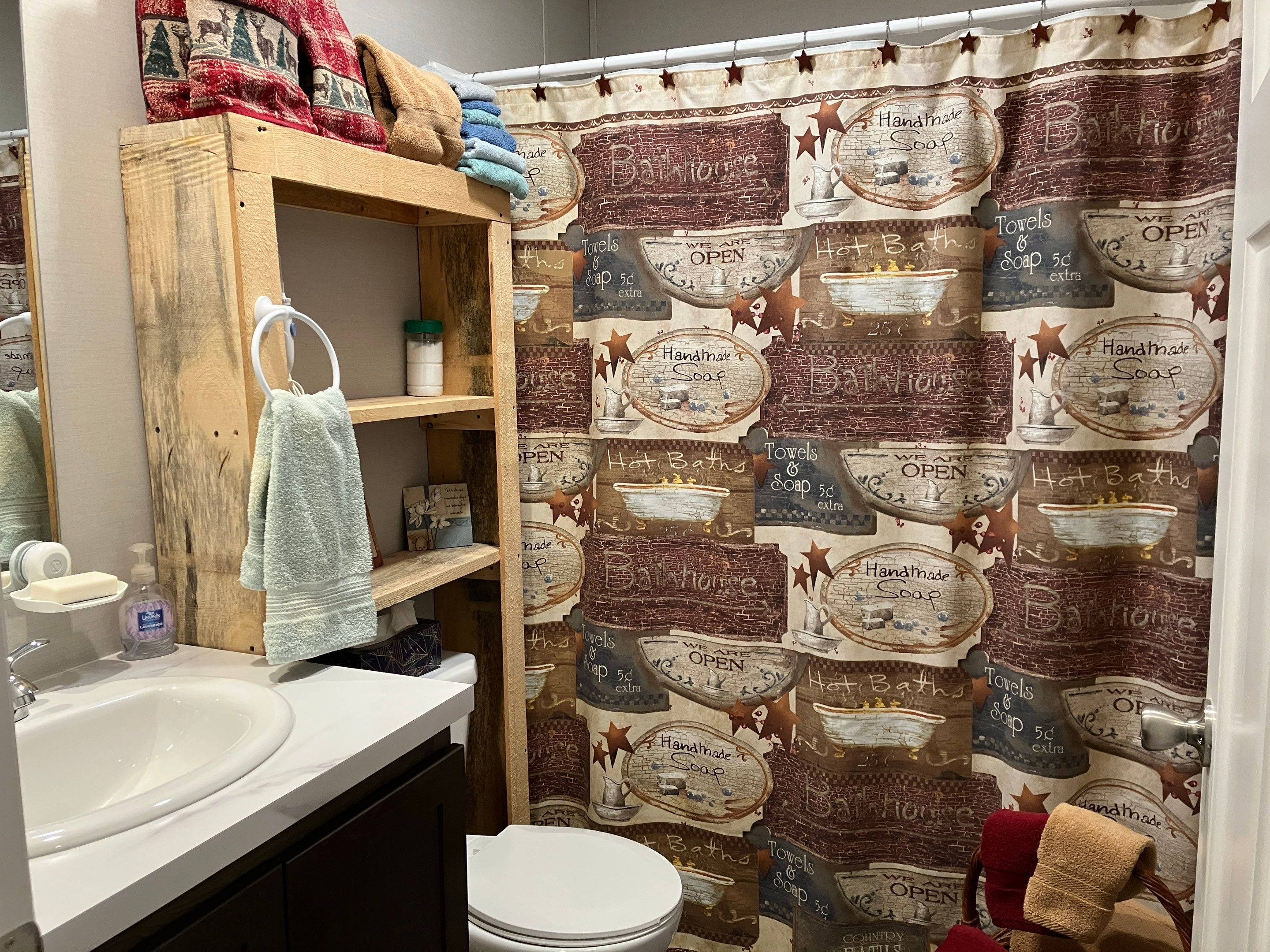 A photo of the River View Manor Home