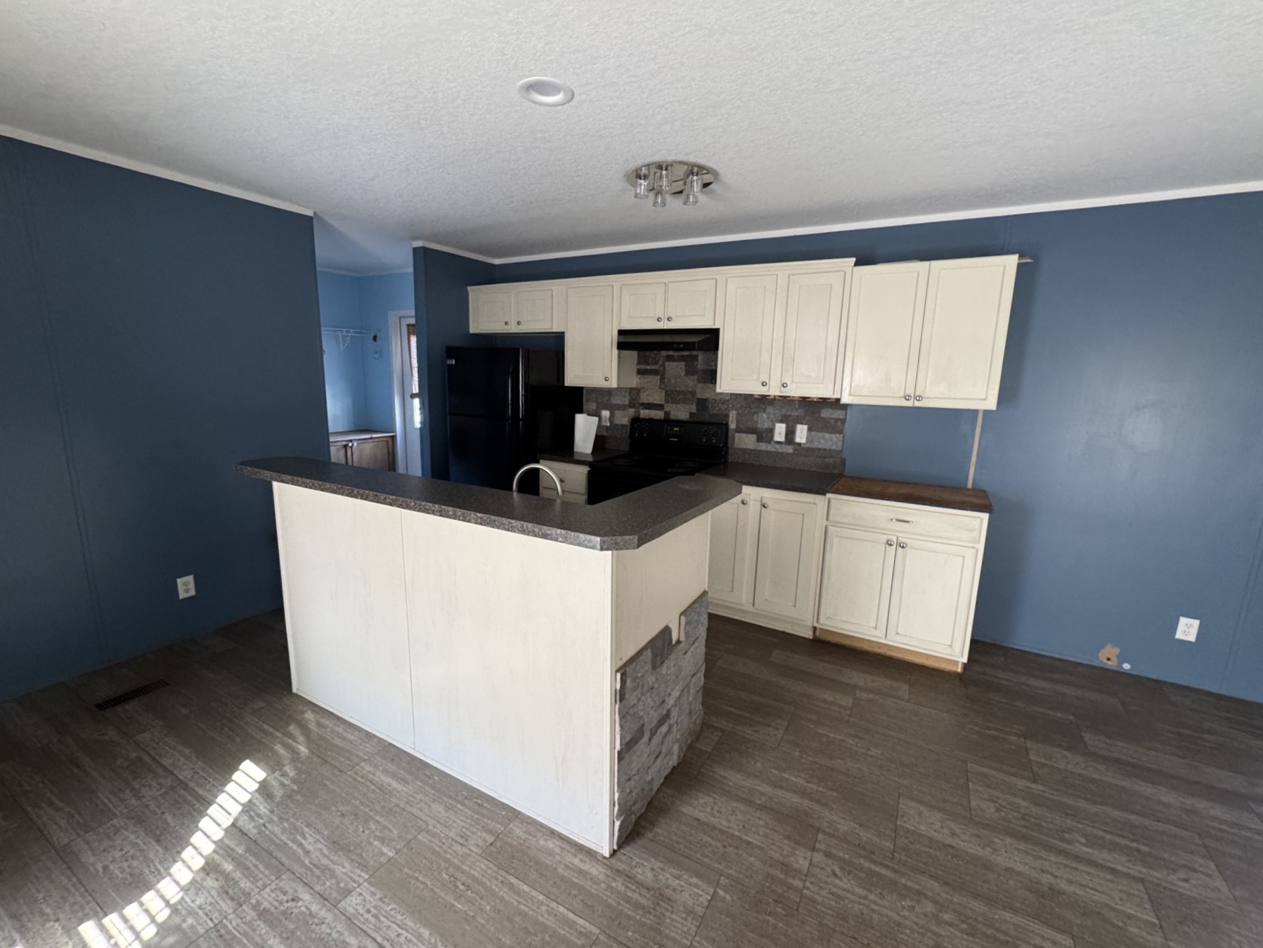 A photo of the Lantana Cascade Home