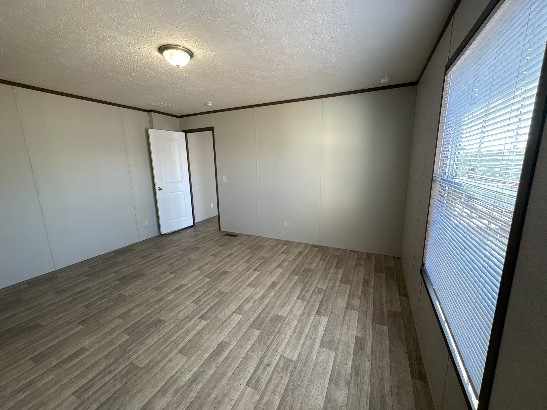 A photo of the Navajo Lake Estates Home