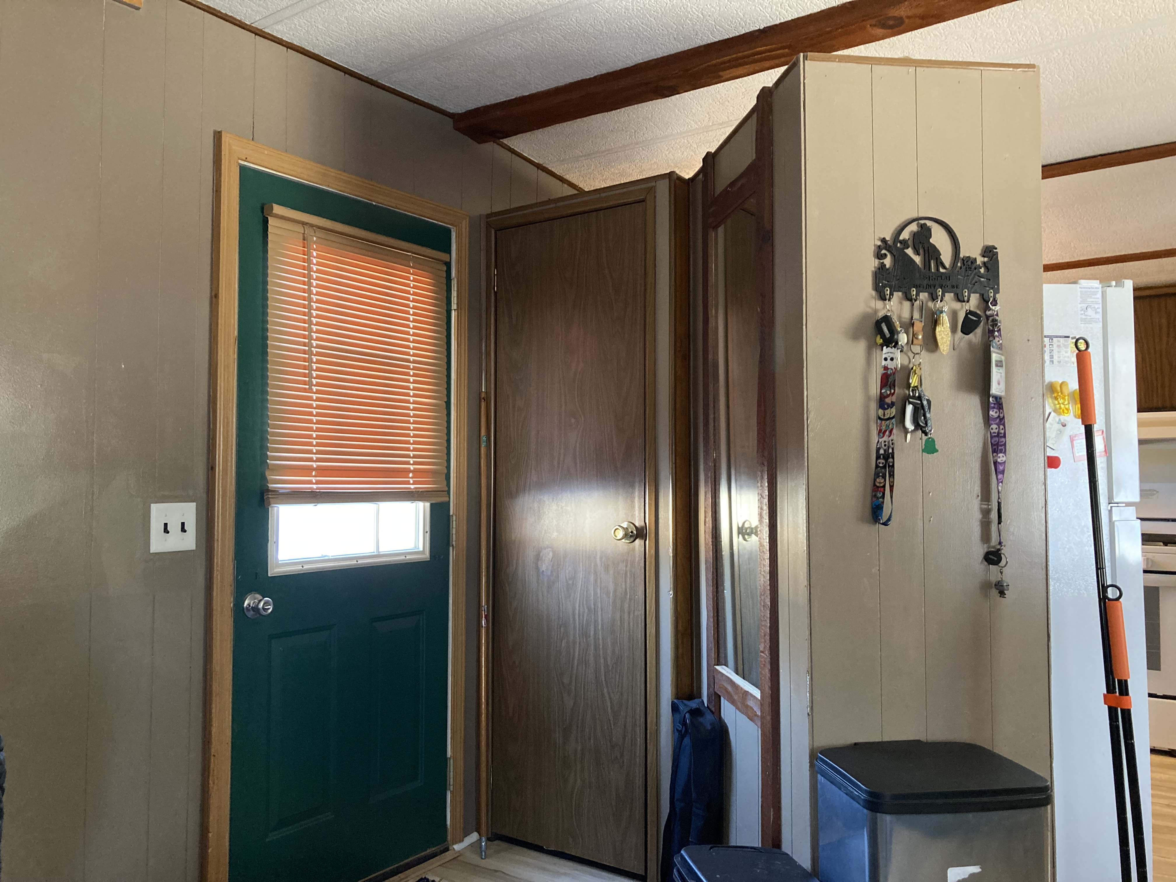 A photo of the Lakeshore Terrace Home