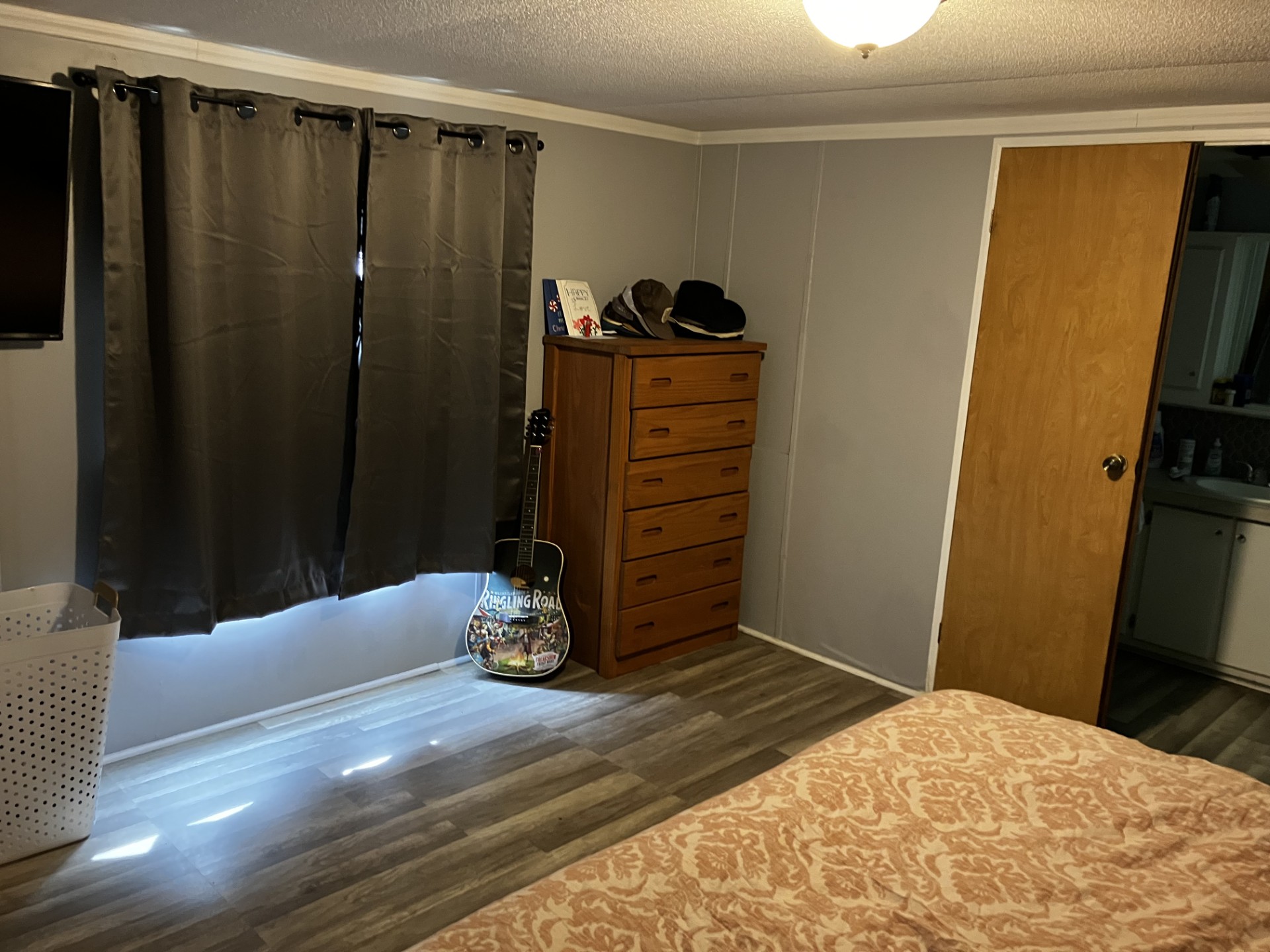 A photo of the Colonial Gardens Home