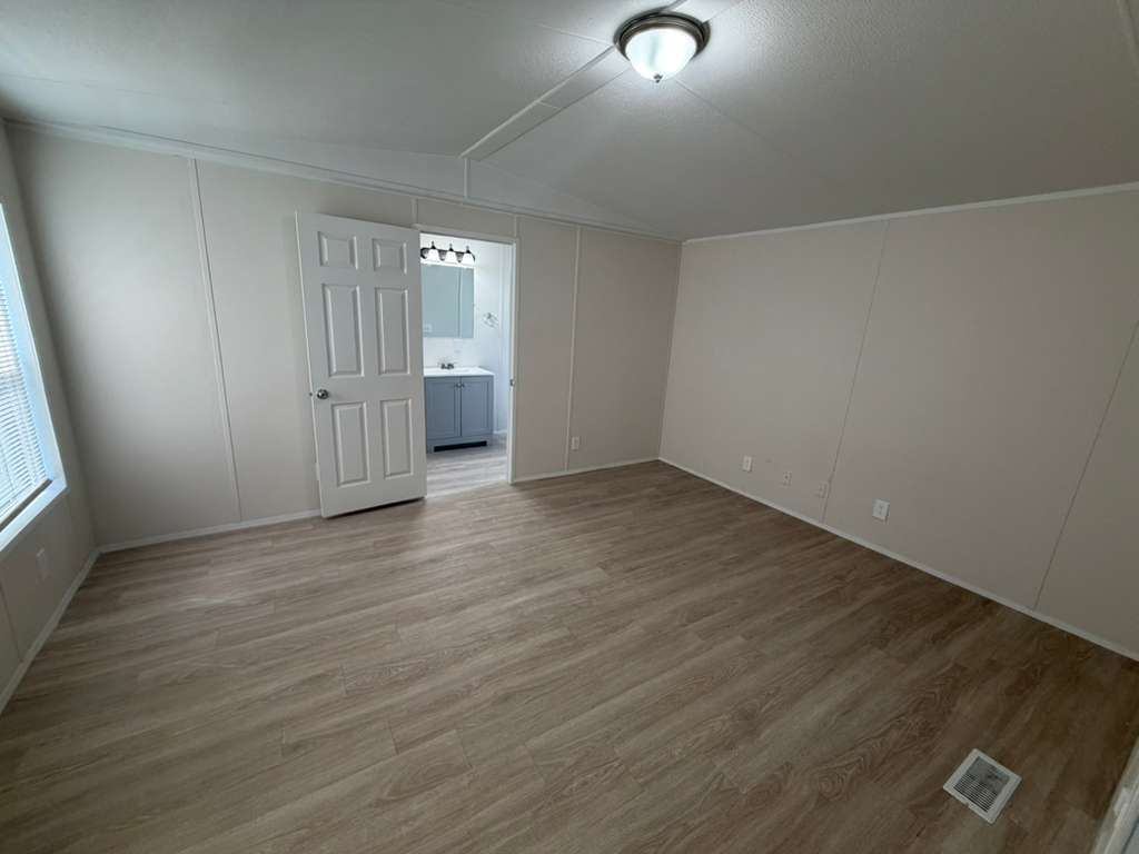 A photo of the Deerpointe Home