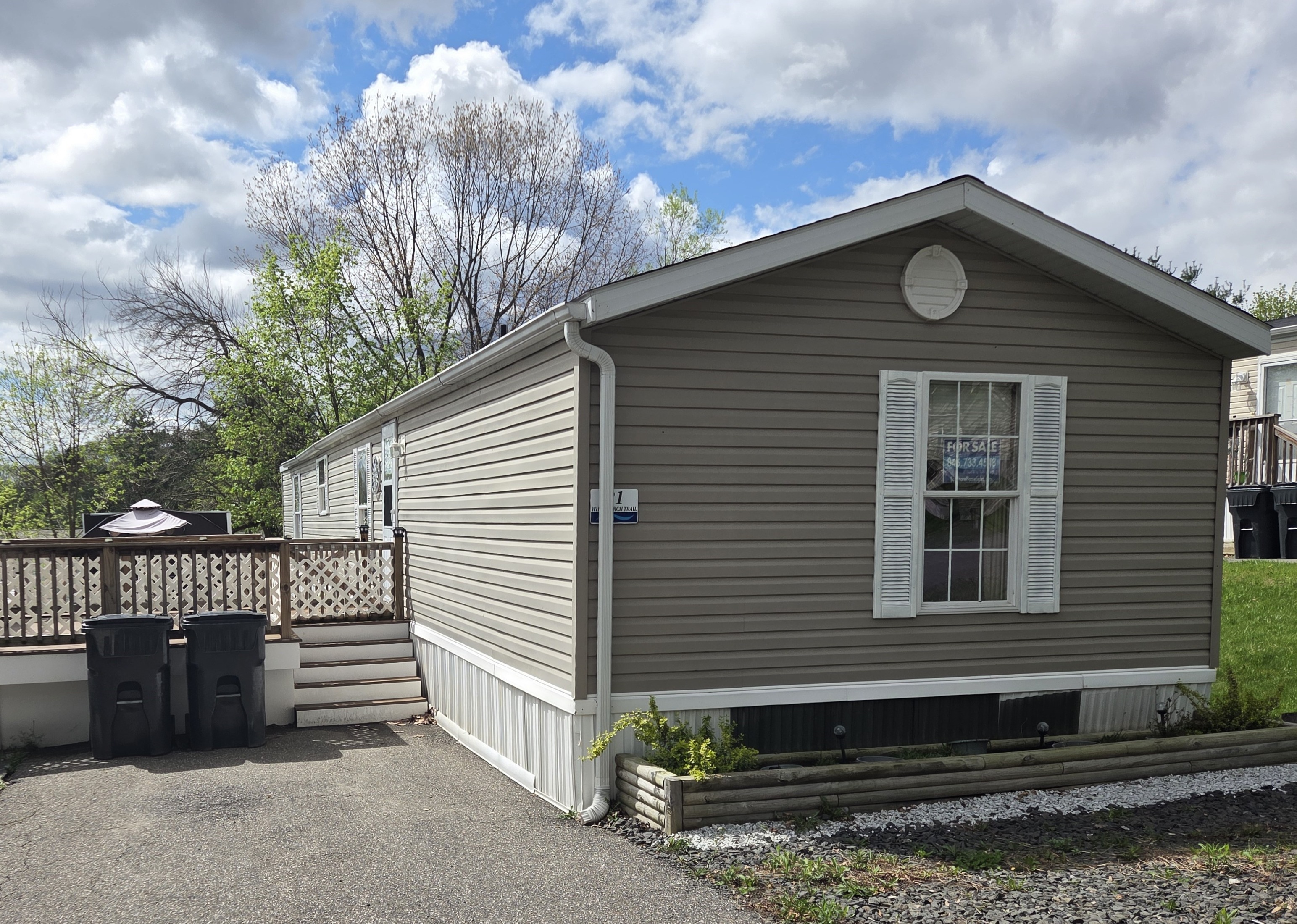 A photo of the New Twin Lakes Village Home