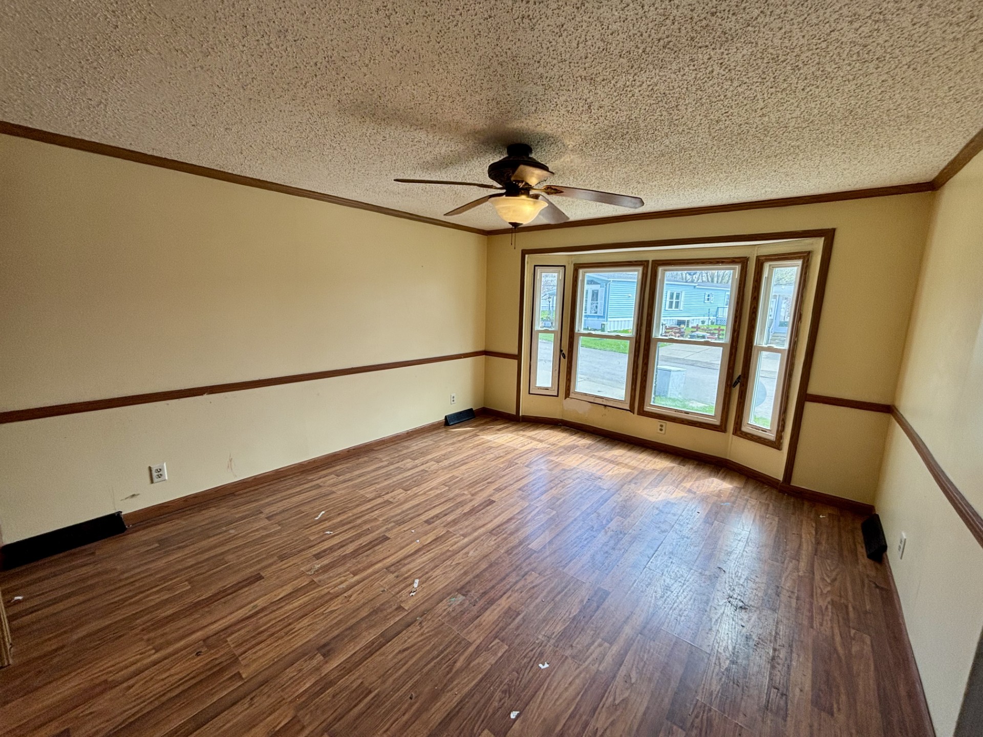 A photo of the Eagle Crest Home