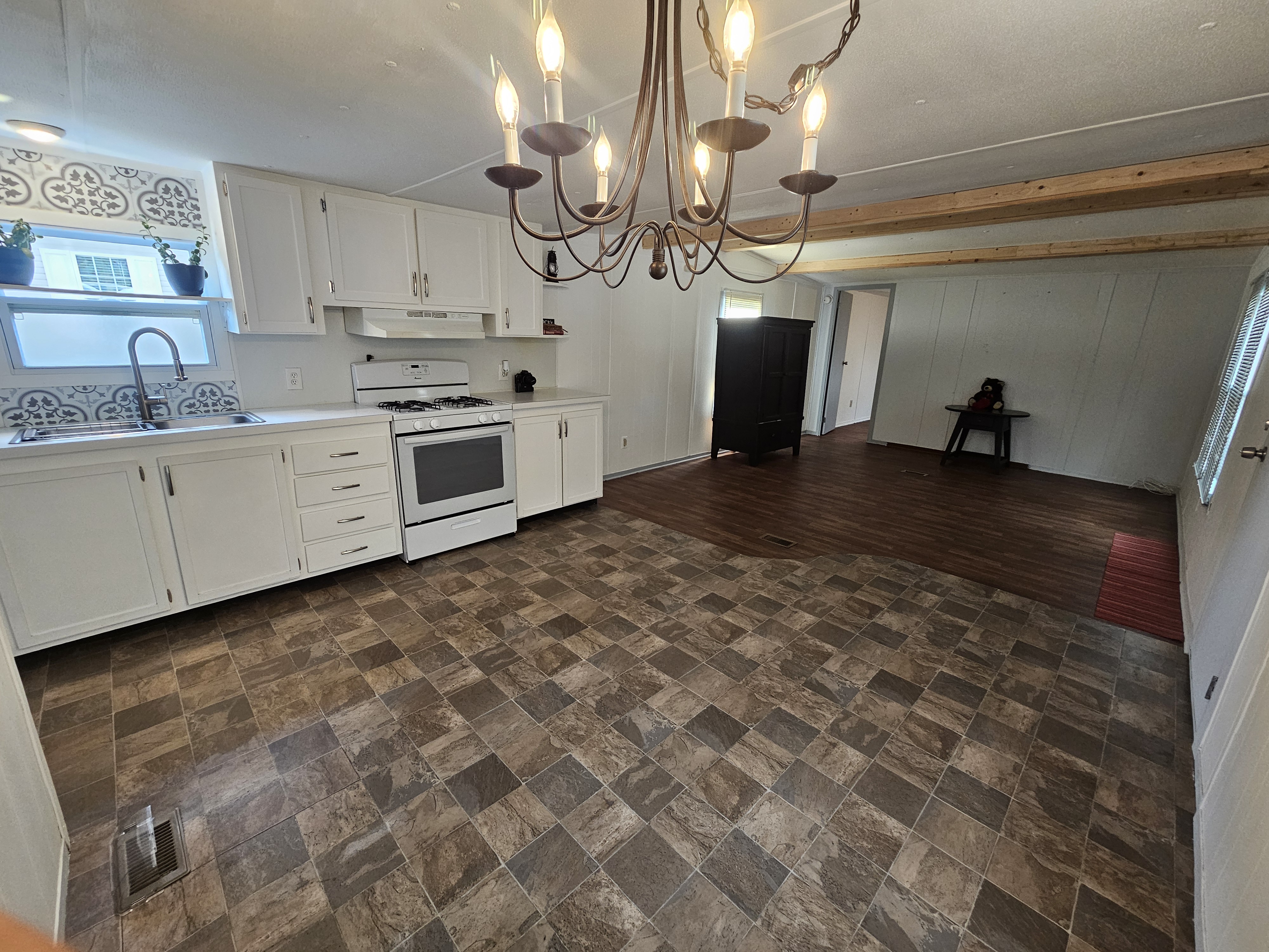 A photo of the Huguenot Home