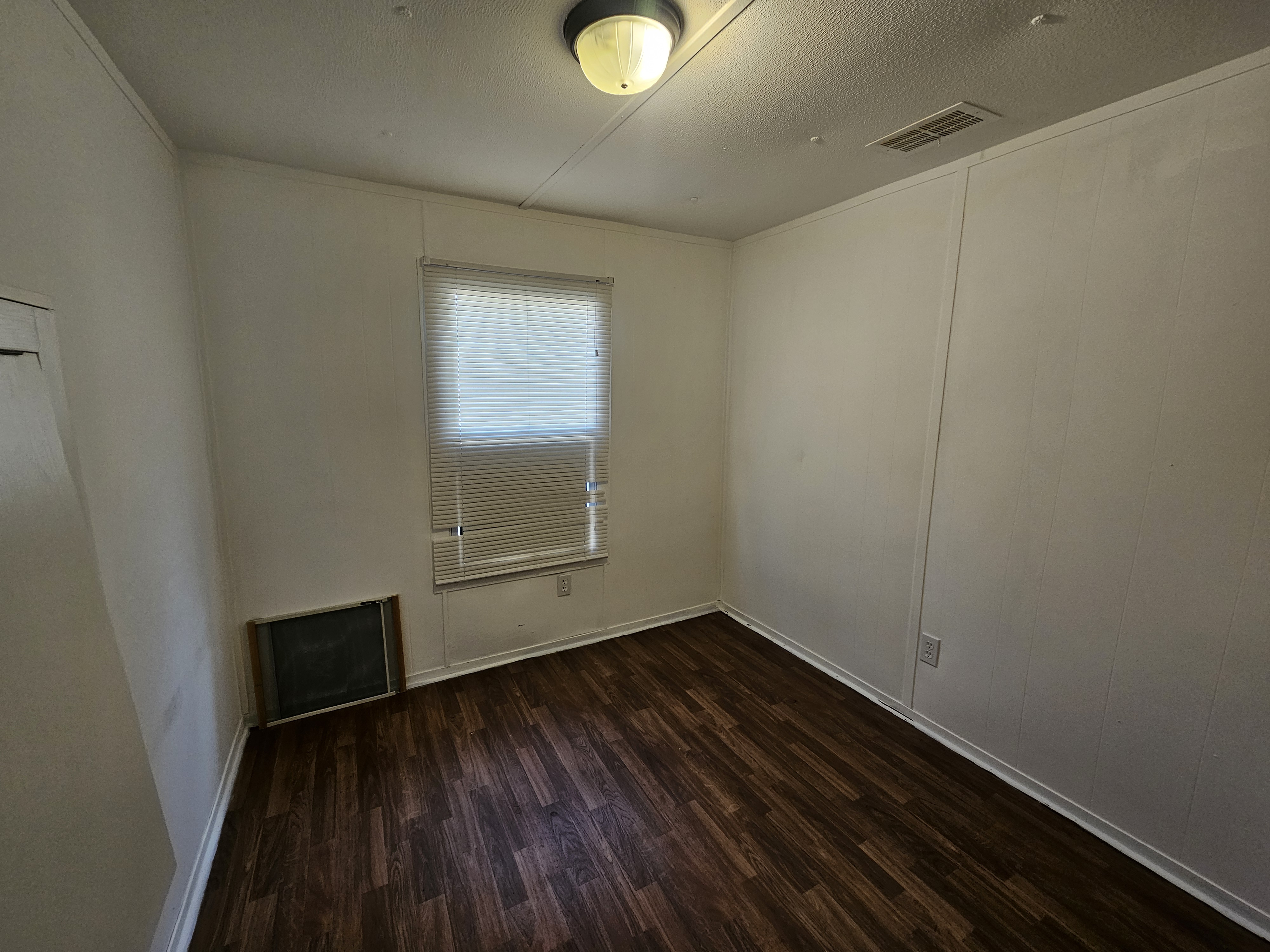 A photo of the Huguenot Home