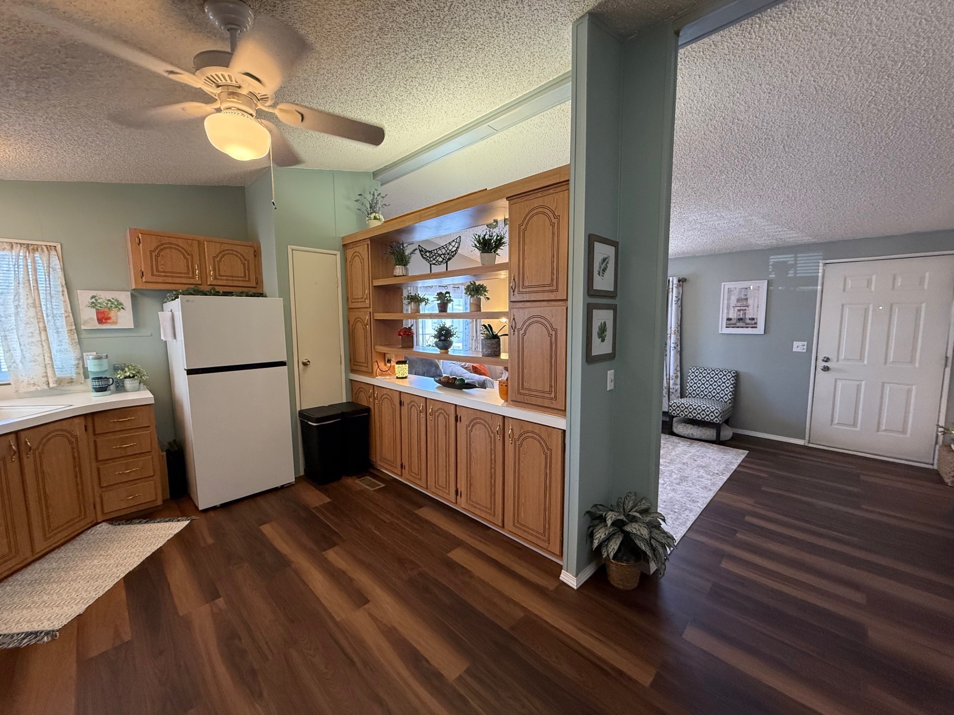 A photo of the River Oaks Home