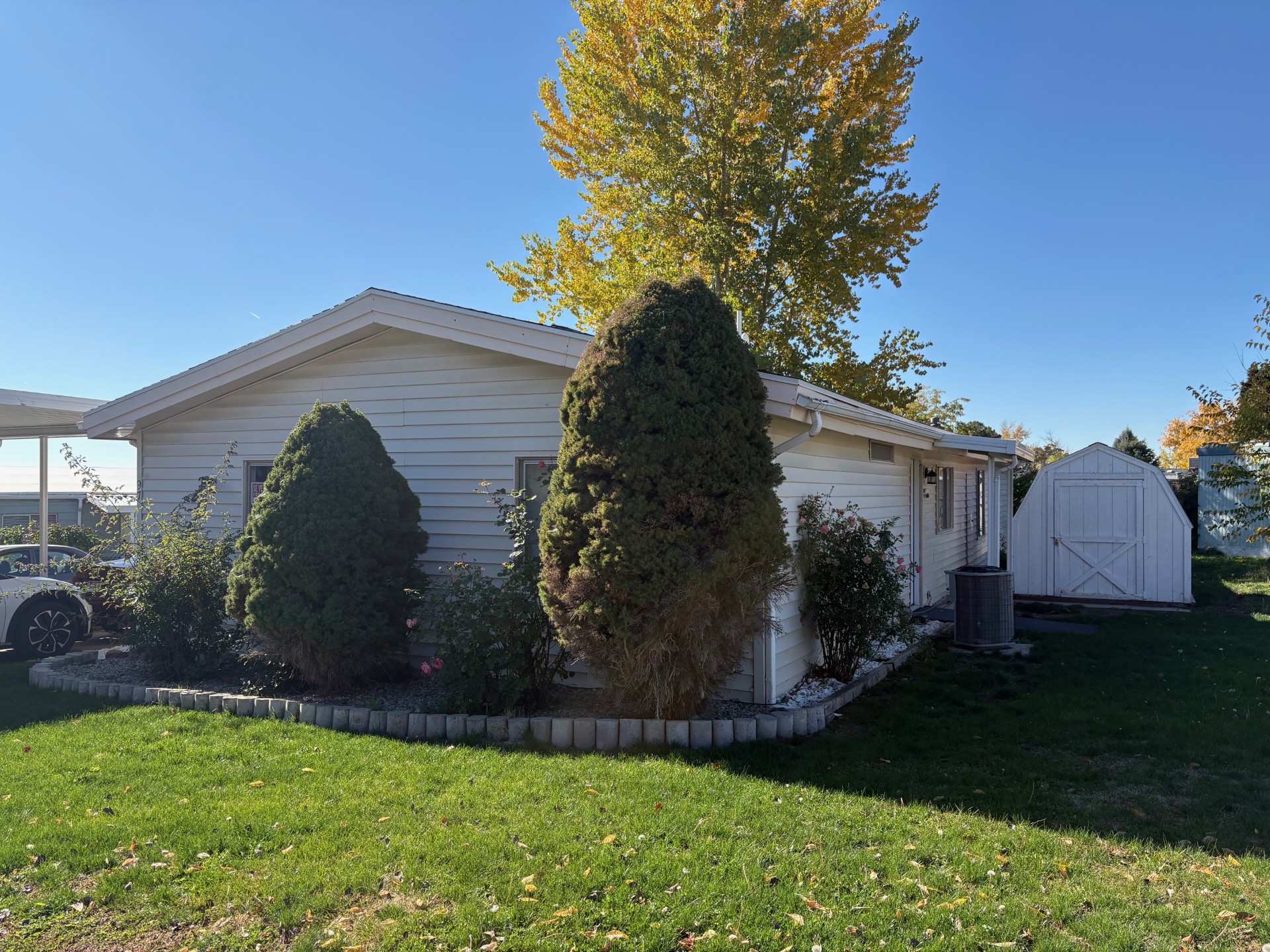 A photo of the Lakeview Estates Home