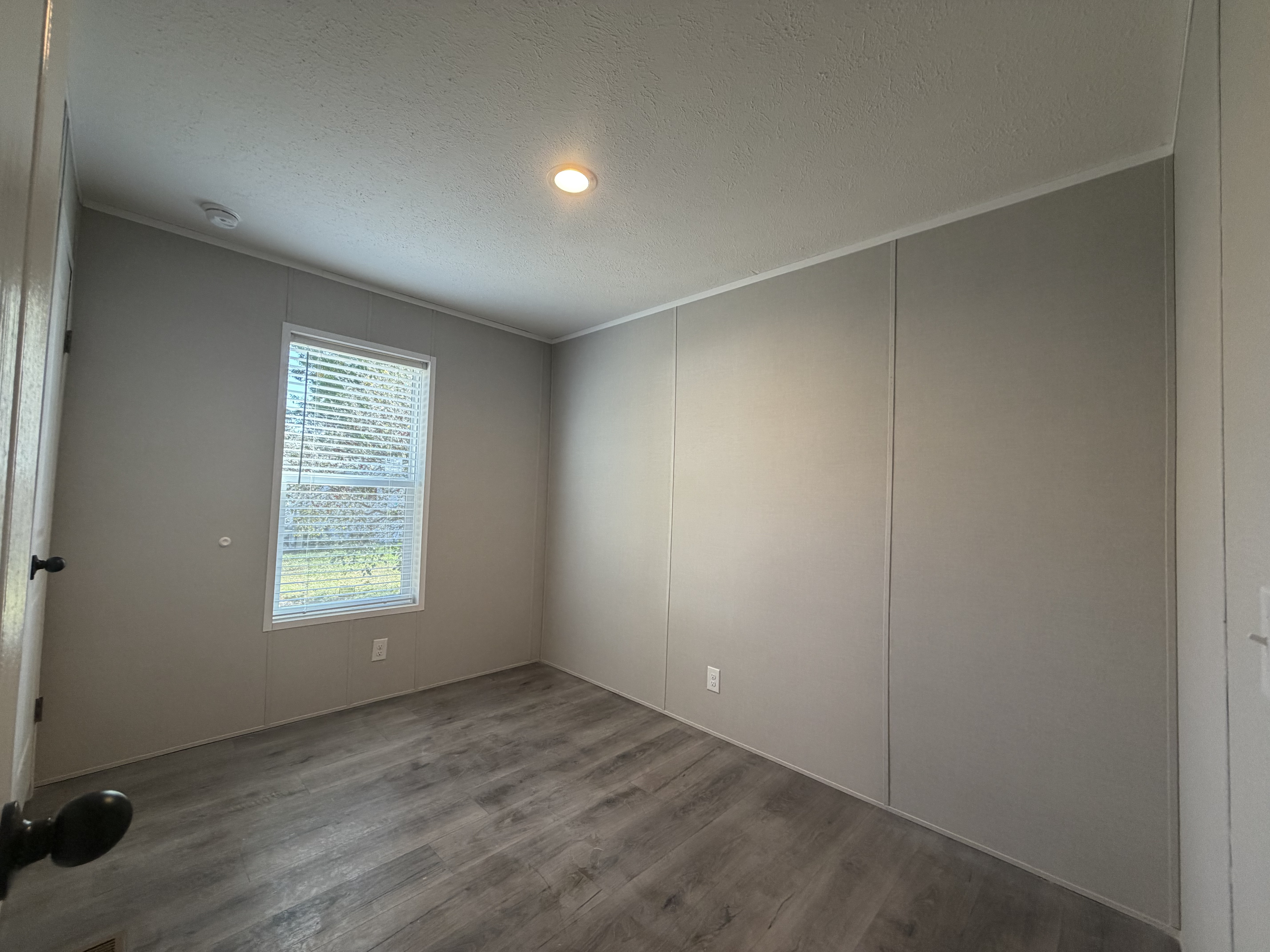 A photo of the Lakeshore Terrace Home