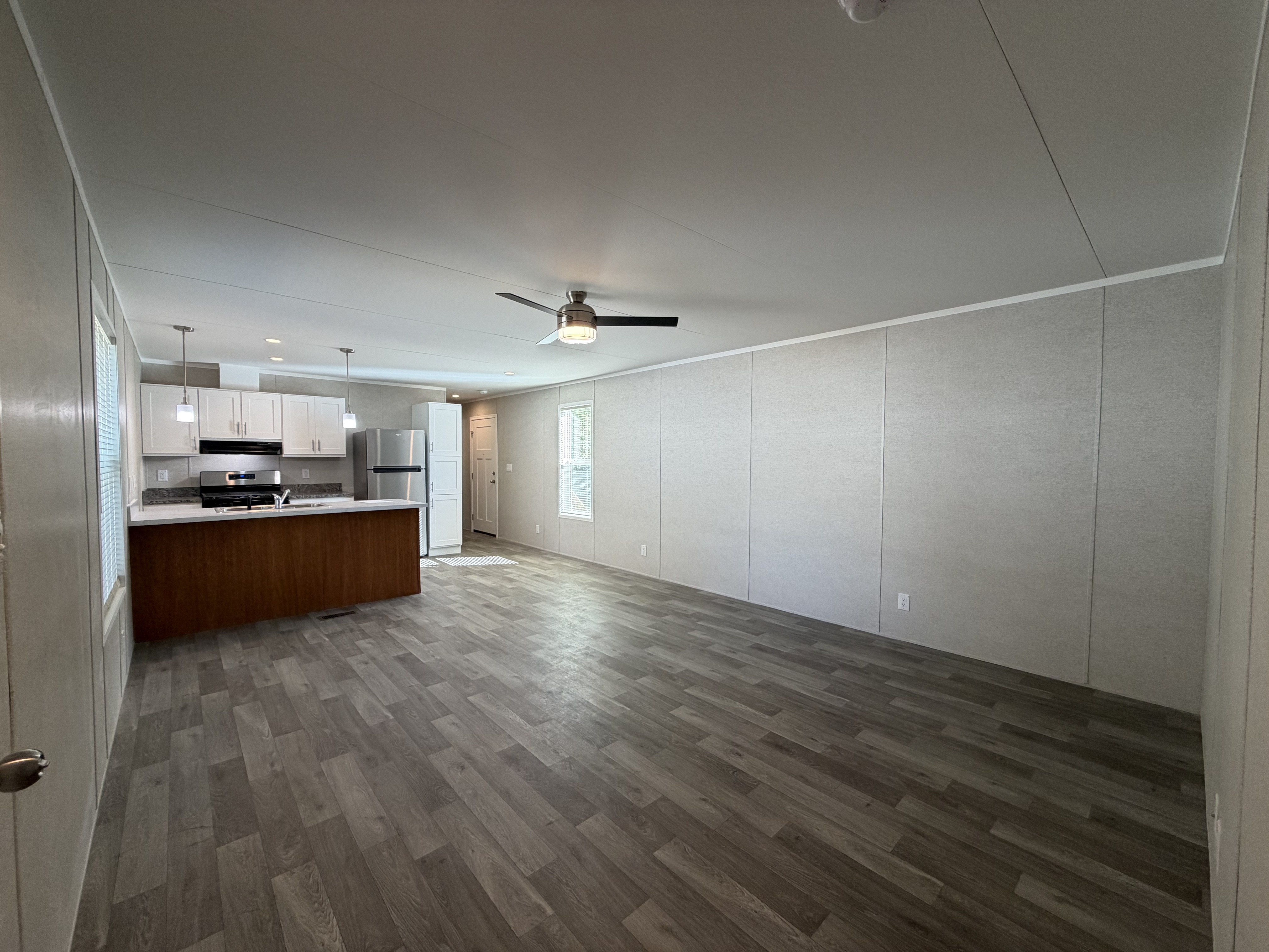A photo of the Lakeshore Terrace Home