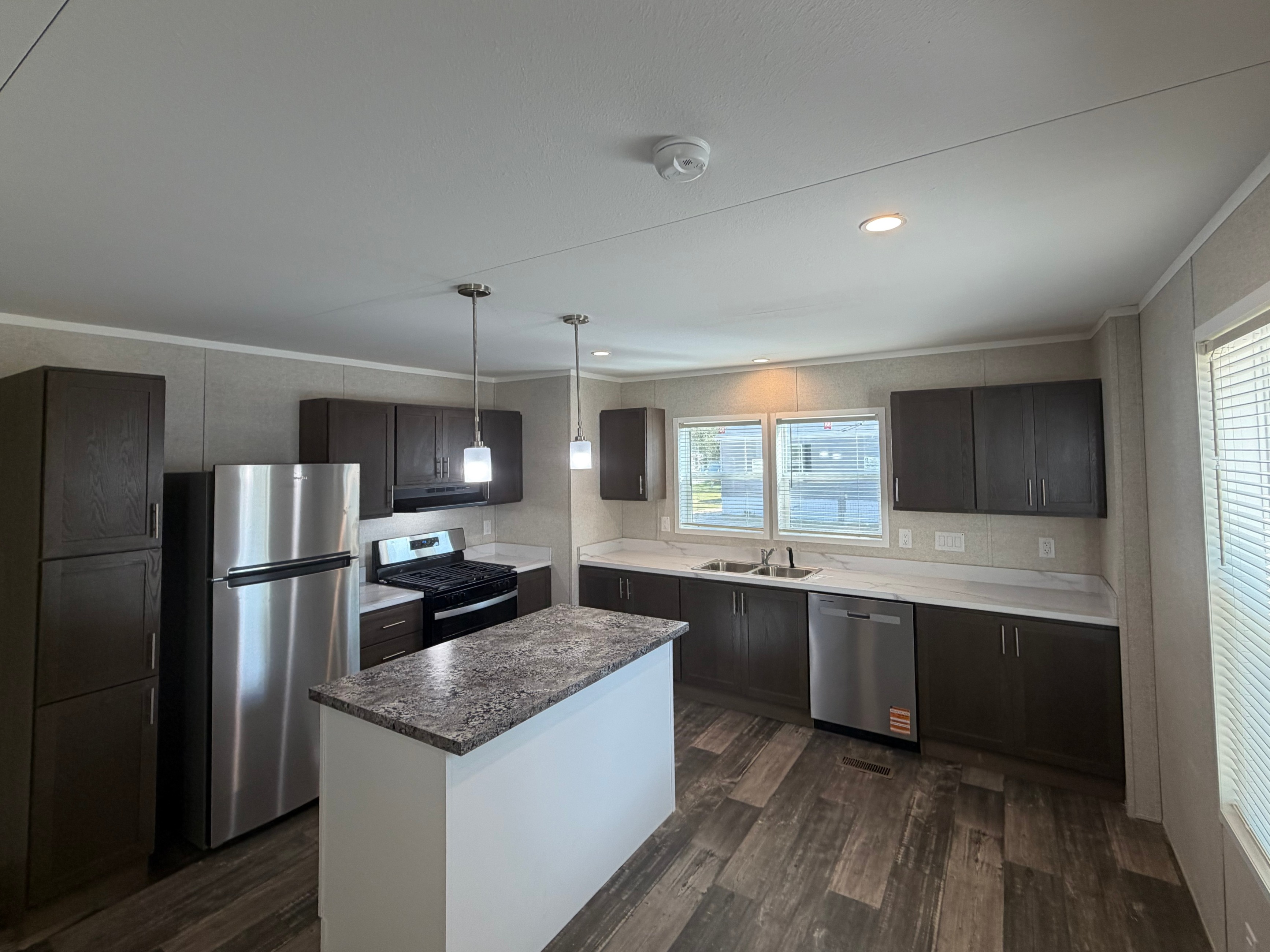 A photo of the Lakeshore Terrace Home