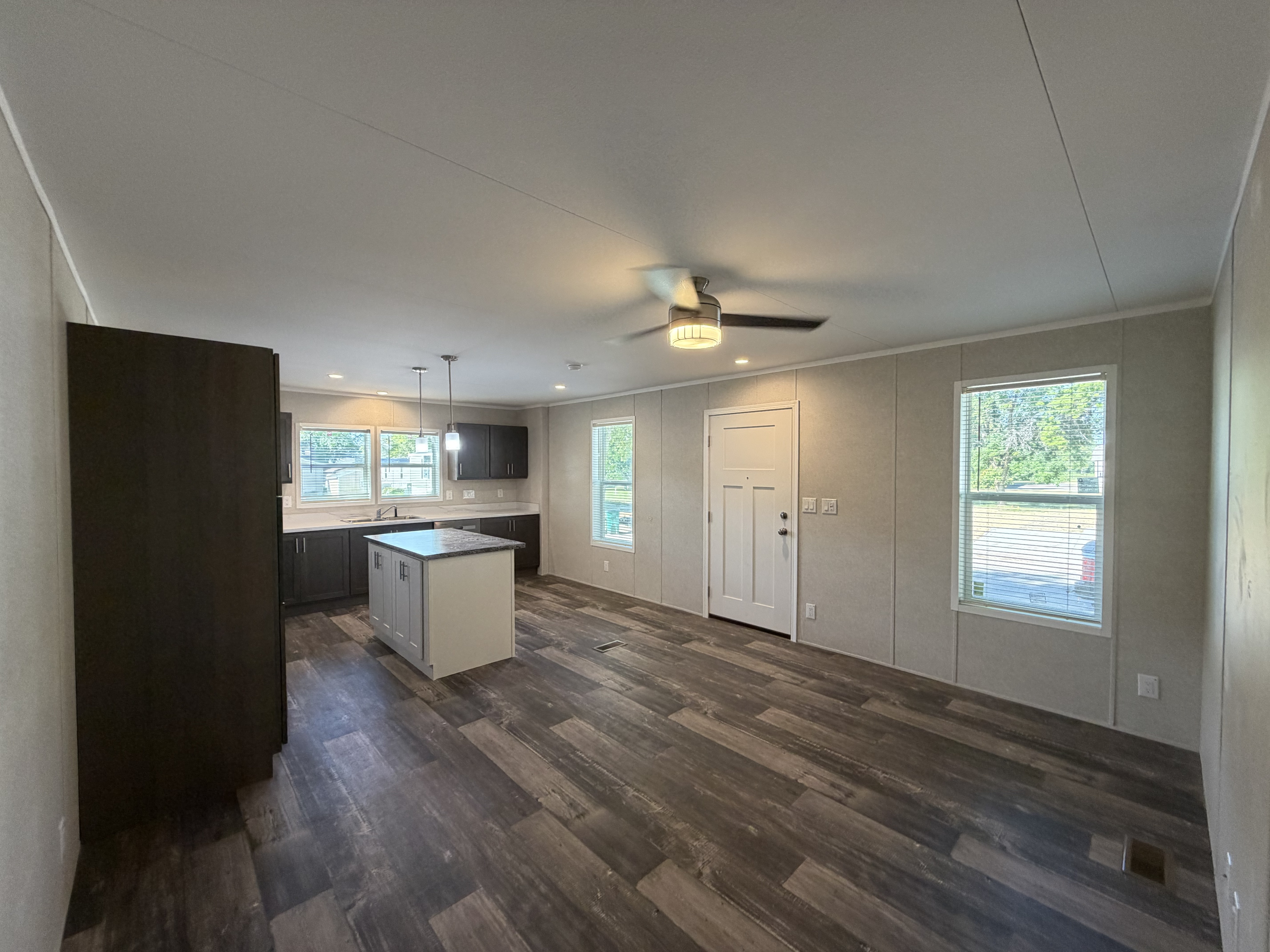 A photo of the Lakeshore Terrace Home