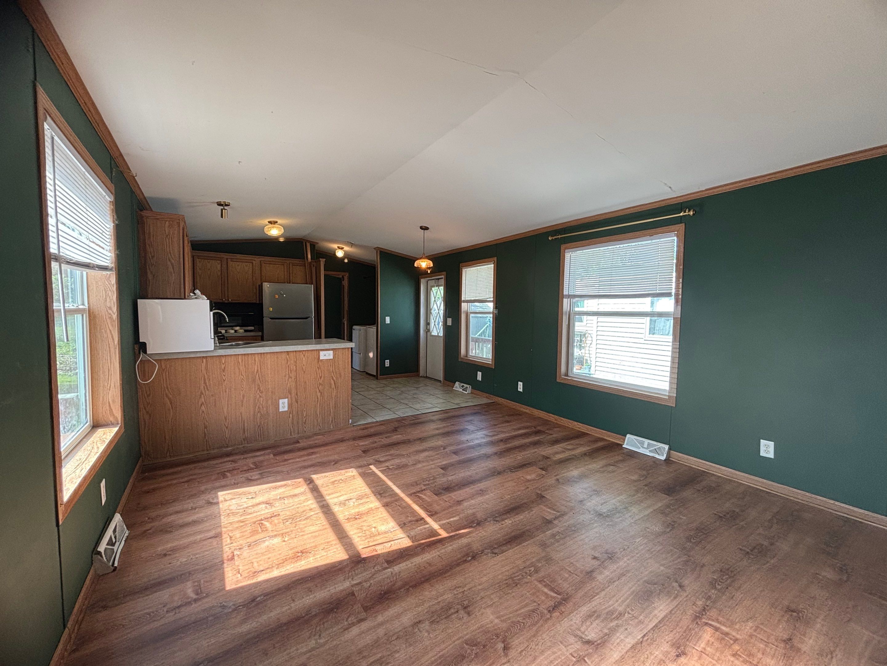 A photo of the Sunrise Shores Home