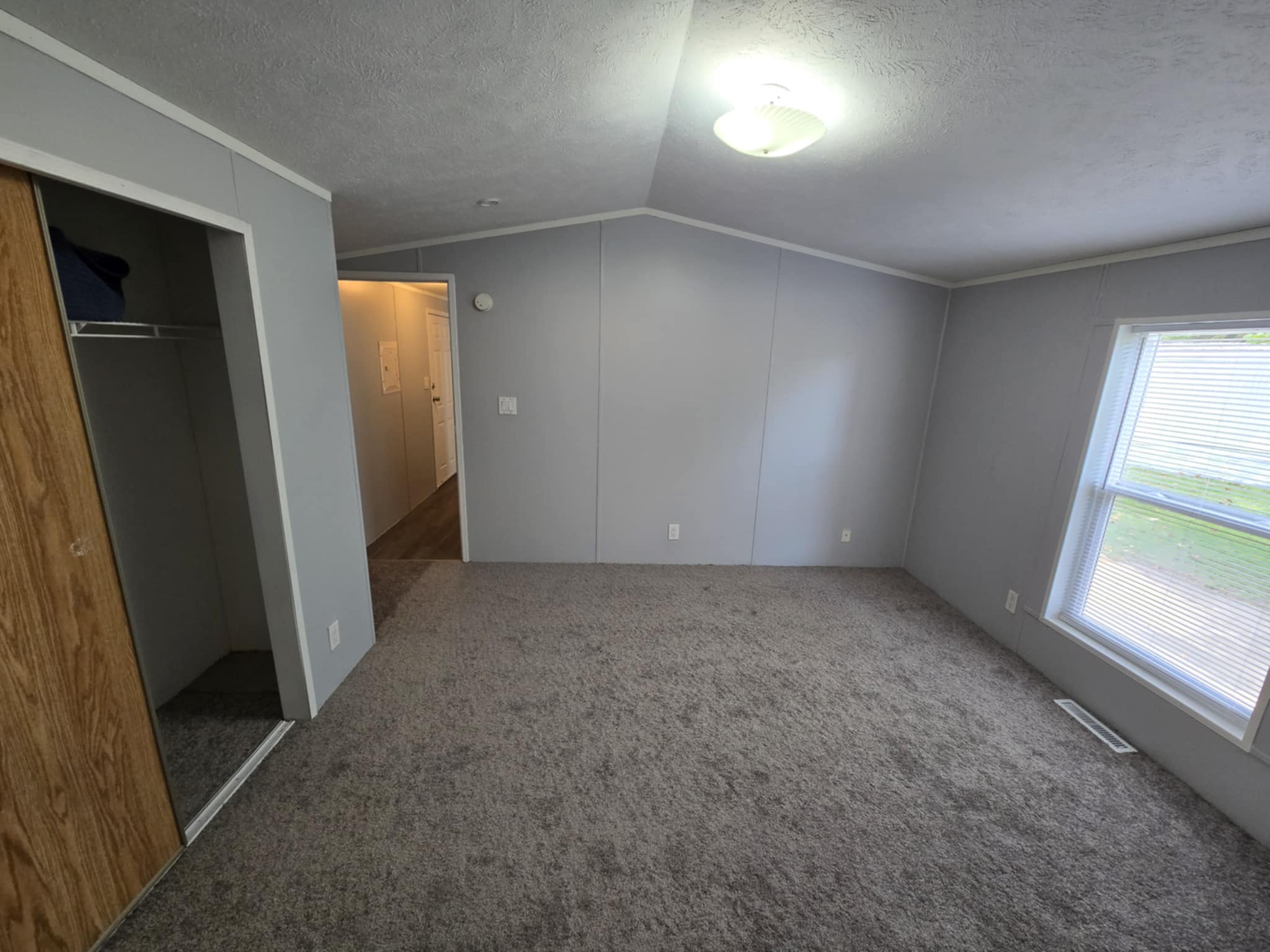 A photo of the Navajo Lake Estates Home