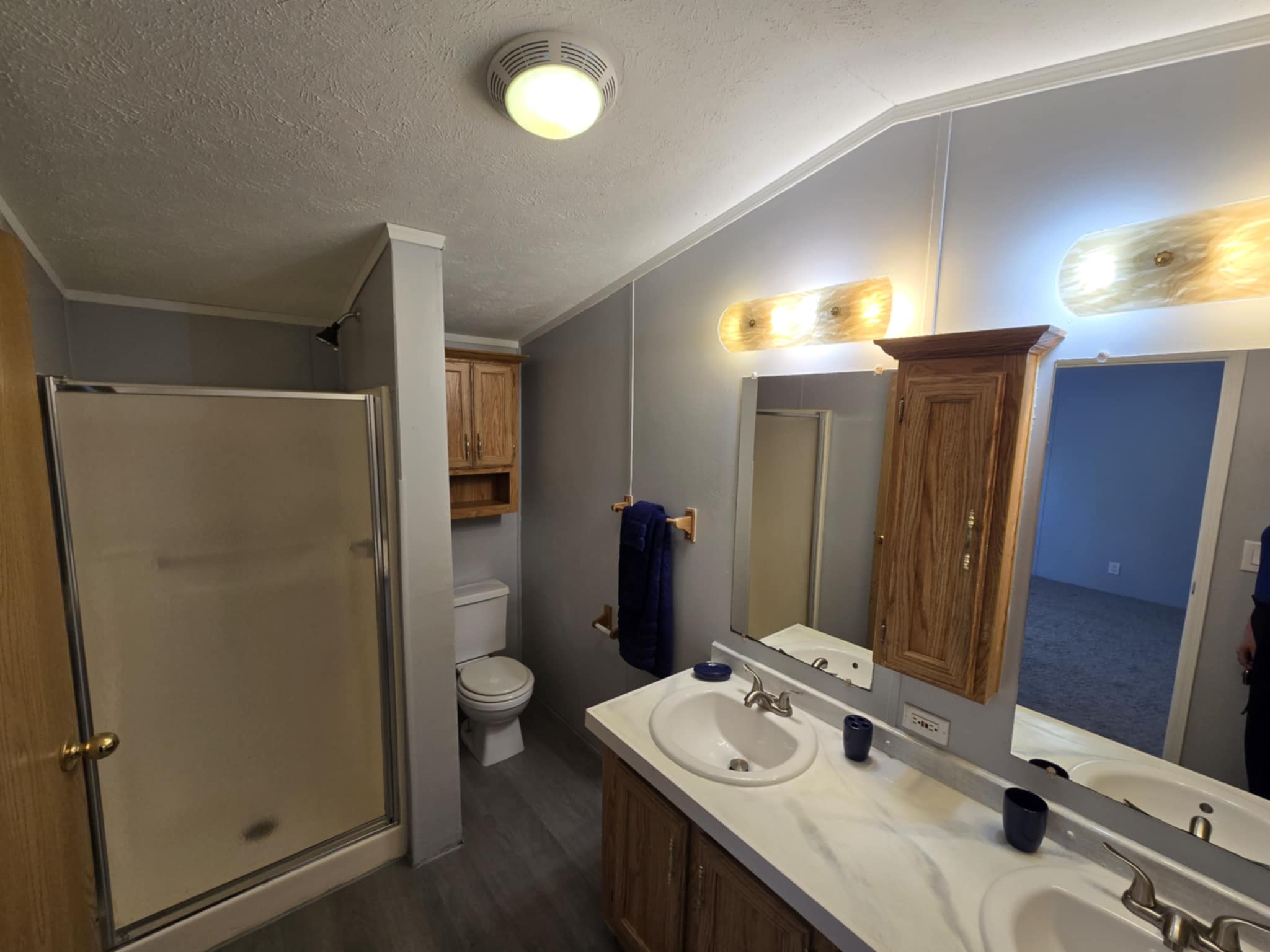 A photo of the Navajo Lake Estates Home