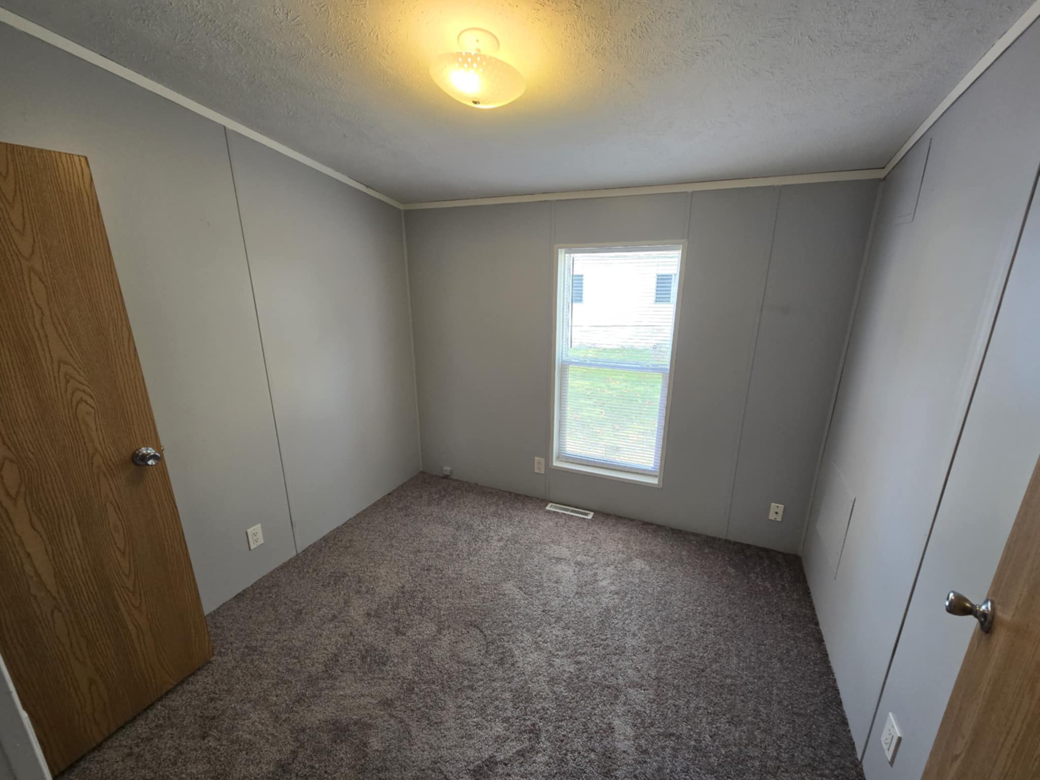 A photo of the Navajo Lake Estates Home