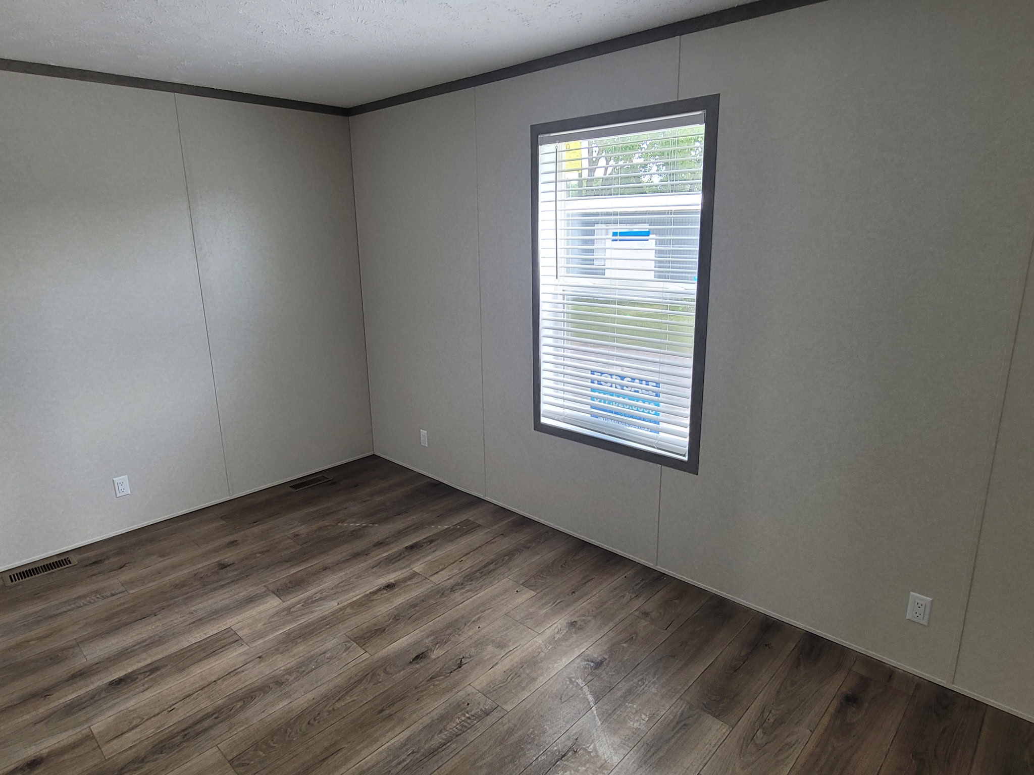 A photo of the Maplewood Home