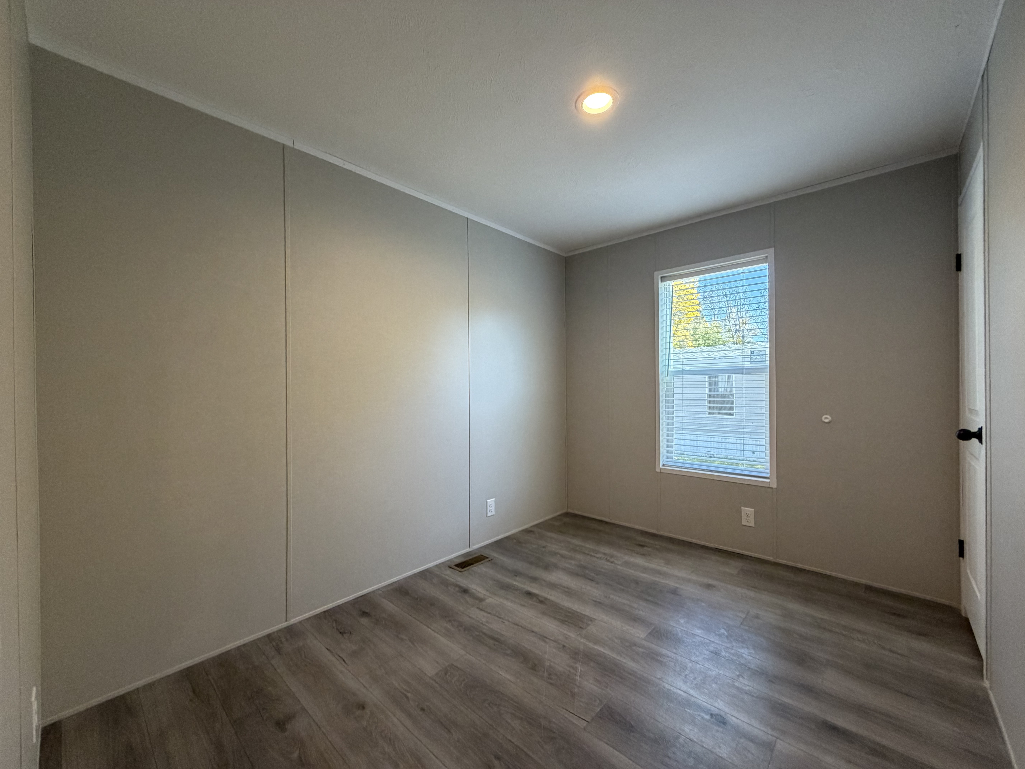 A photo of the Lakeshore Terrace Home