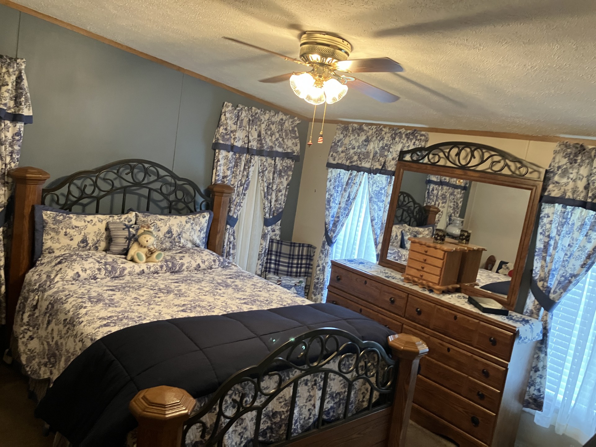 A photo of the Valley View Estates Home
