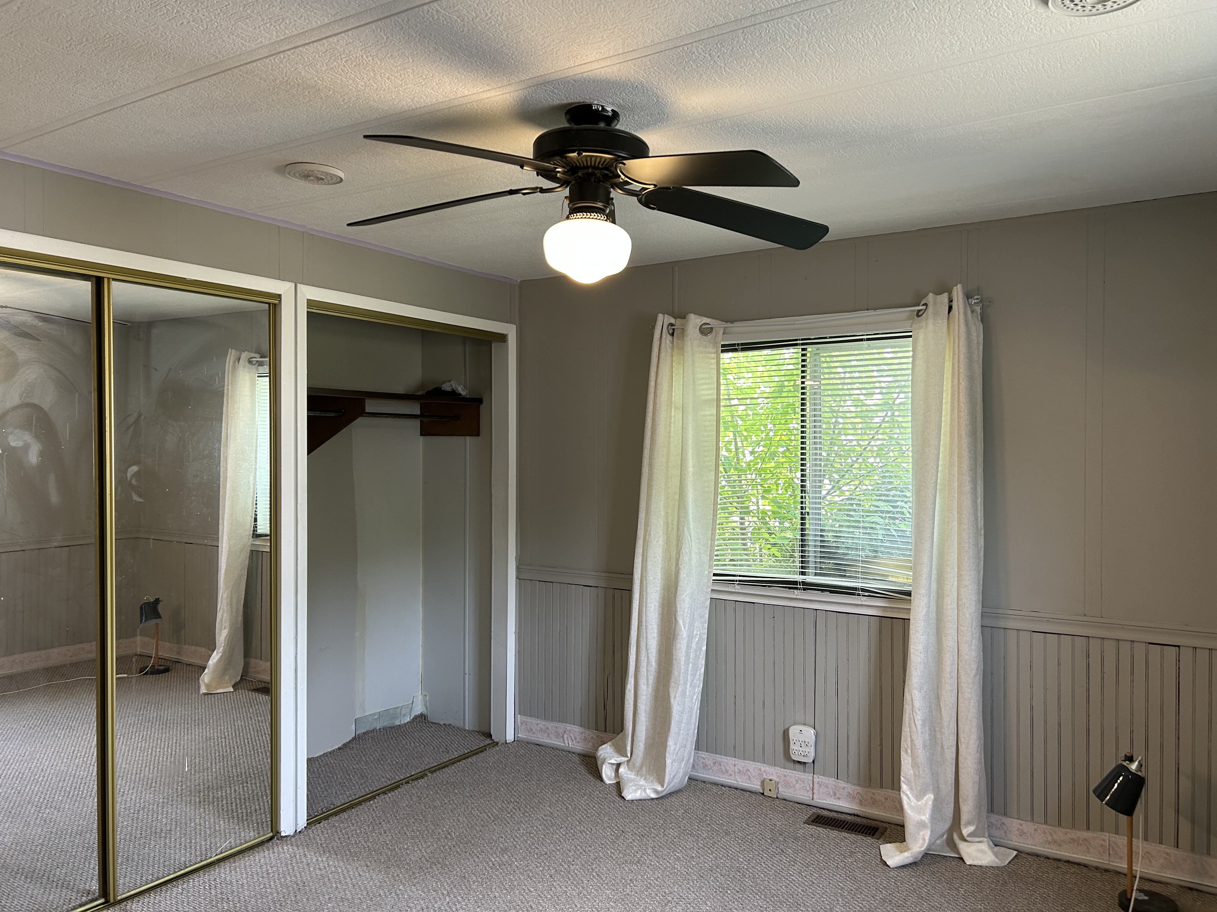 A photo of the Beaver Lake Estates Home