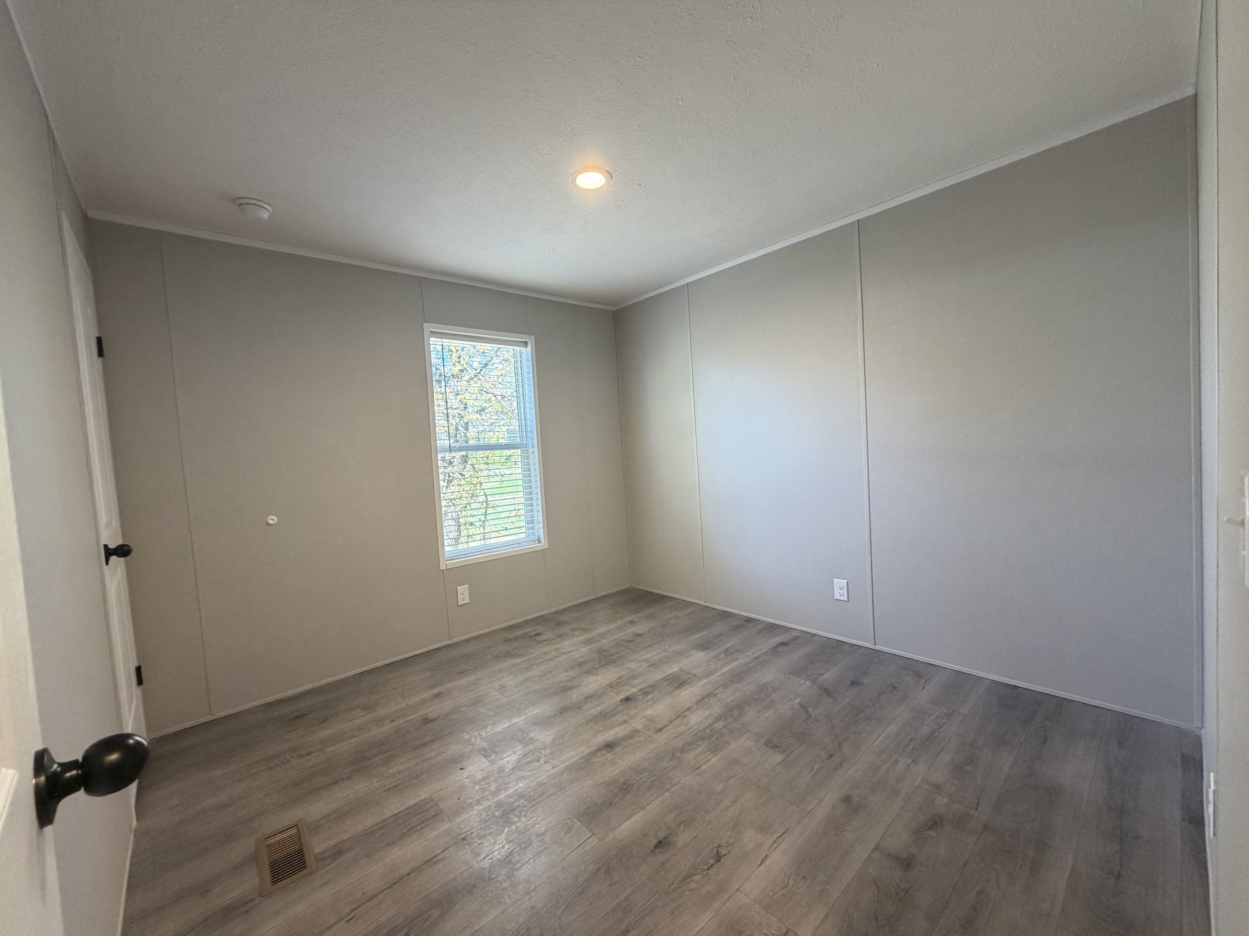 A photo of the Lakeshore Terrace Home