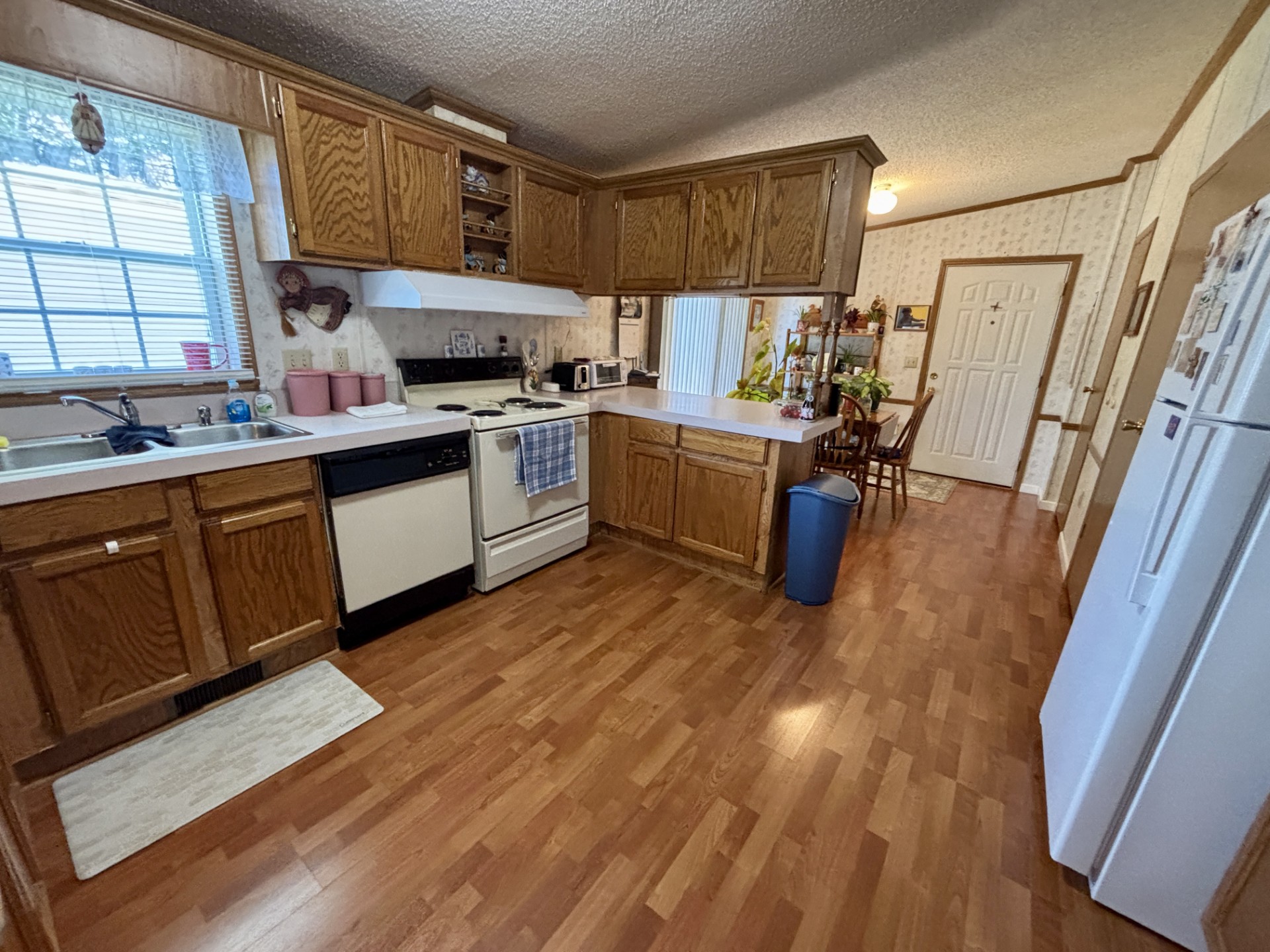A photo of the Eagle Crest Home