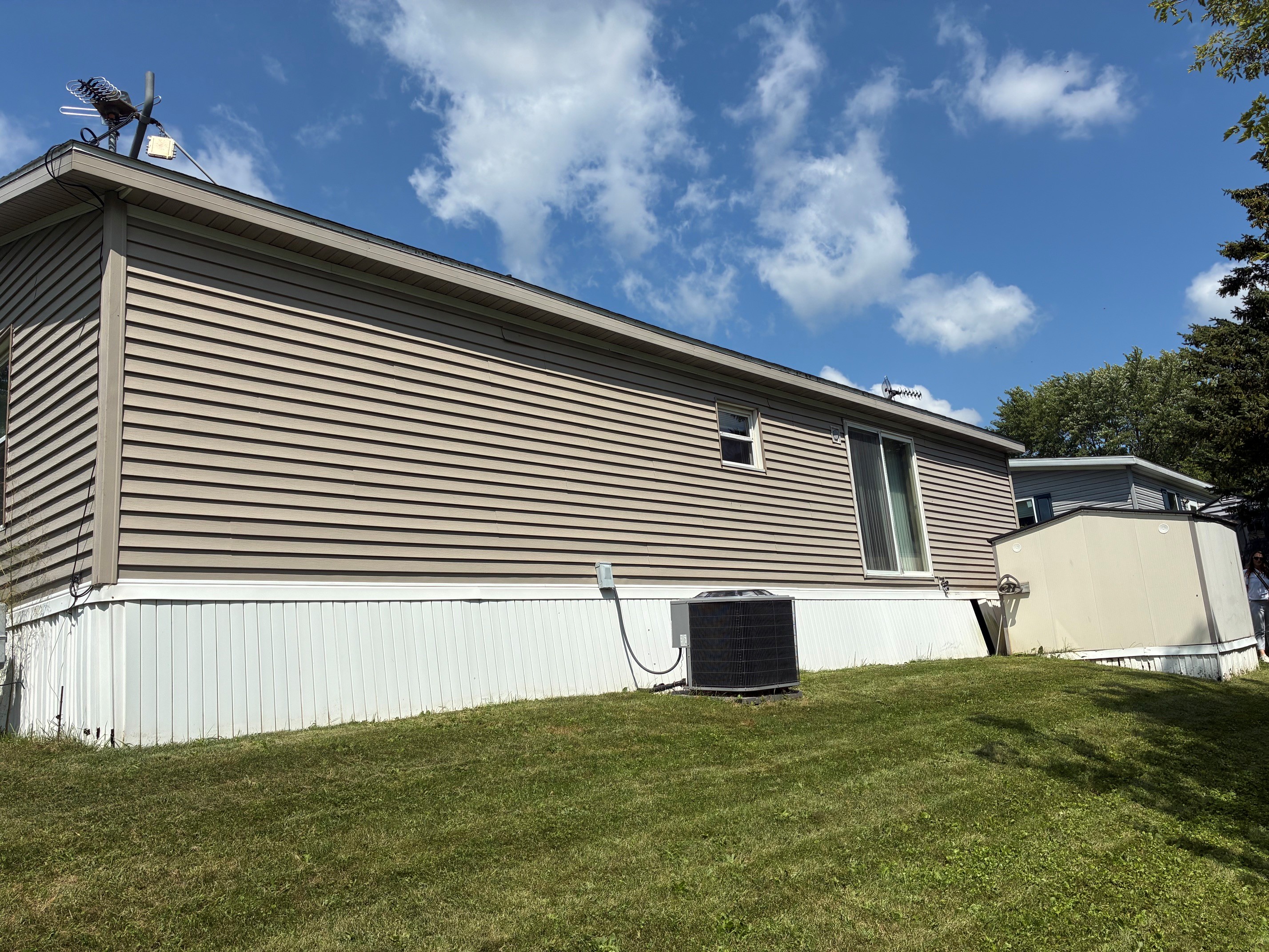 A photo of the Falls View Home