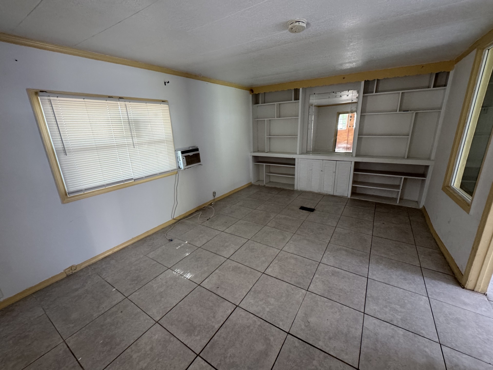 A photo of the Lantana Cascade Home
