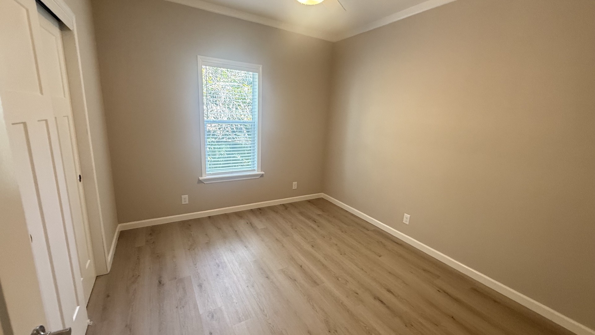 A photo of the Pinelake Village Home