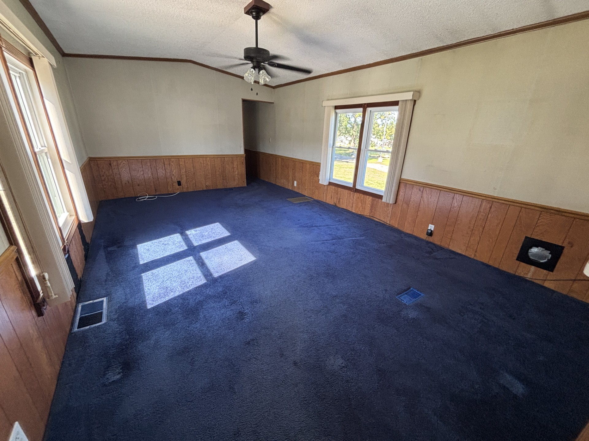A photo of the Eagle Crest Home