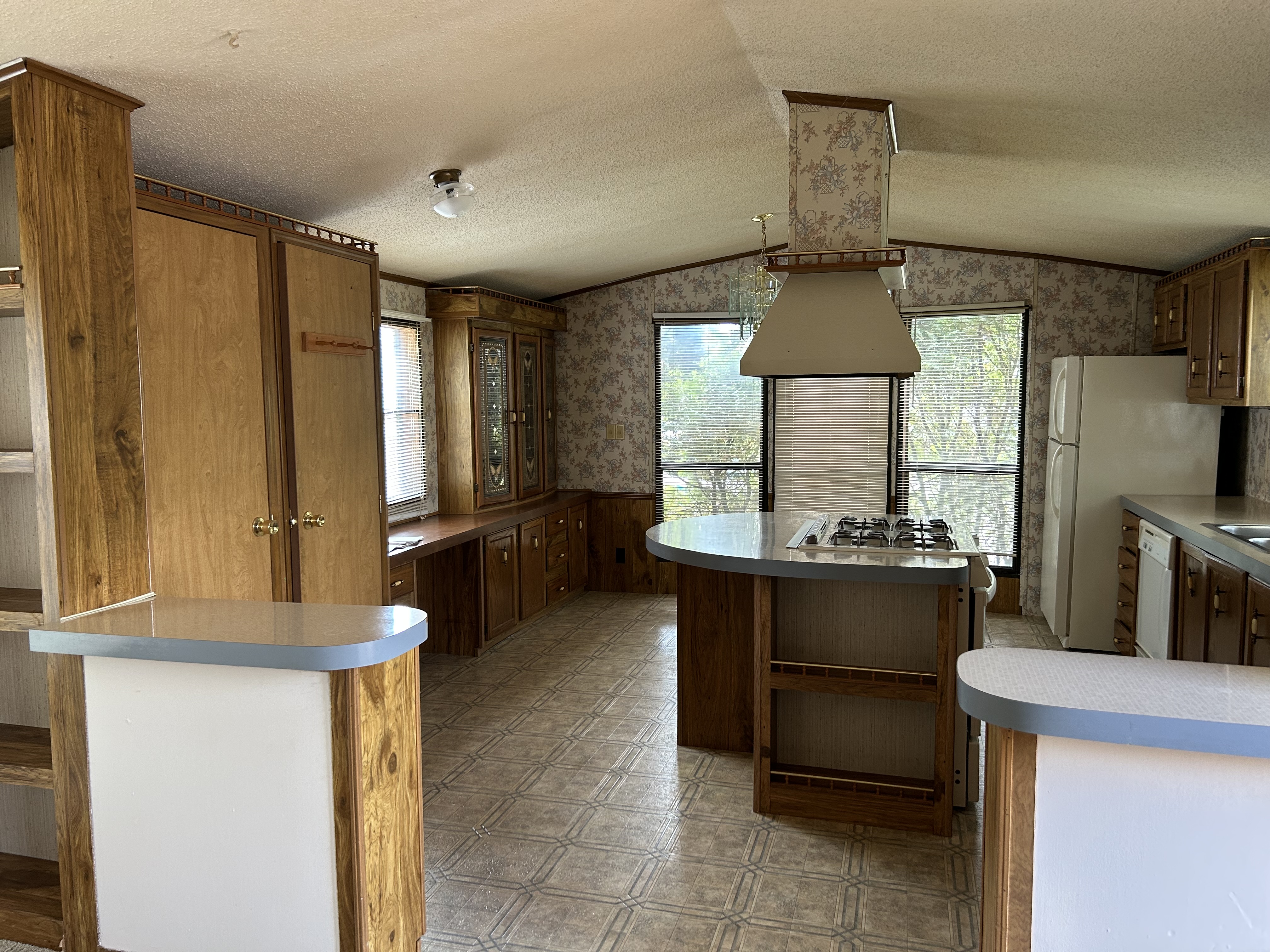 A photo of the Beaver Lake Estates Home