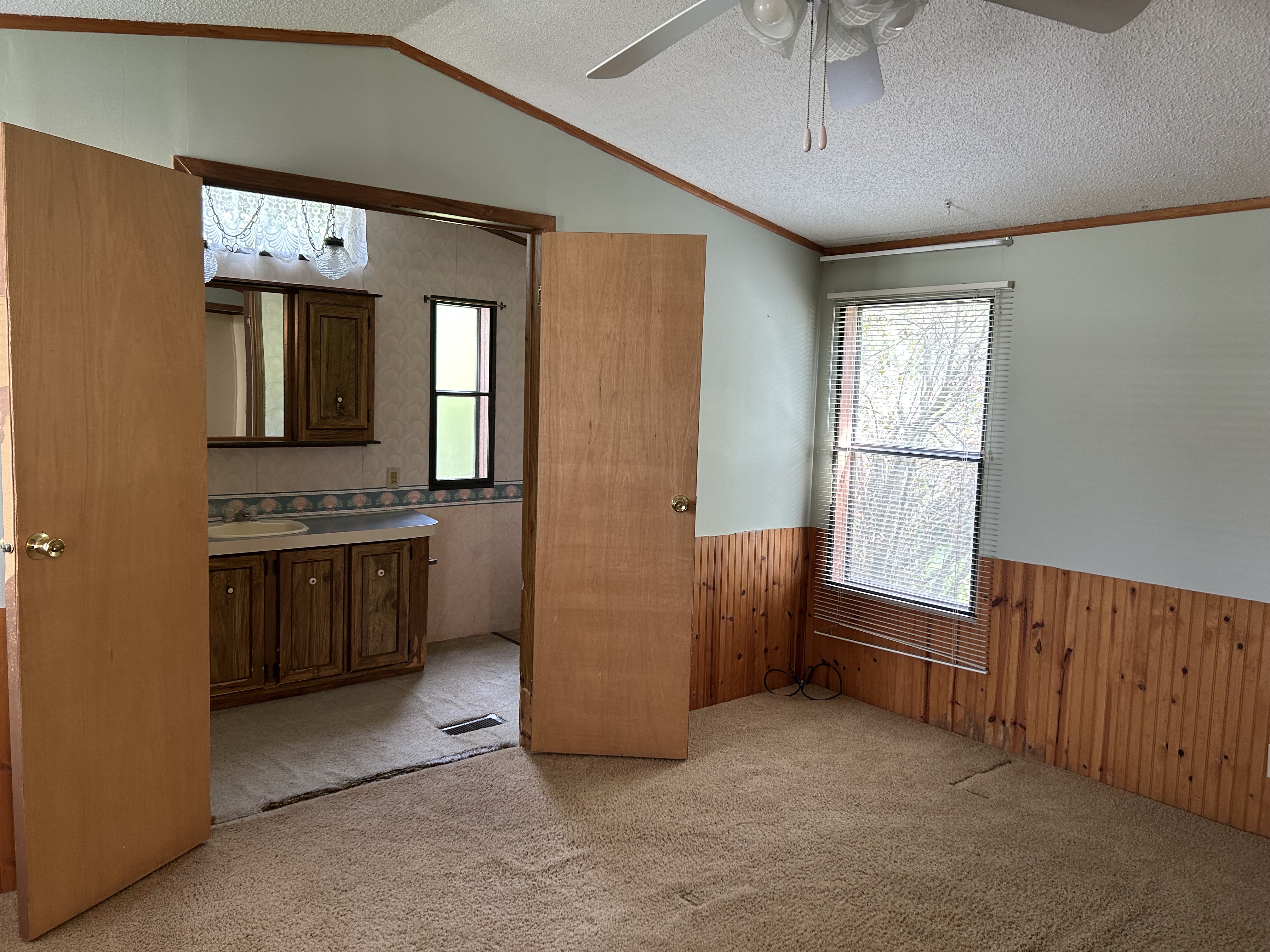 A photo of the Beaver Lake Estates Home