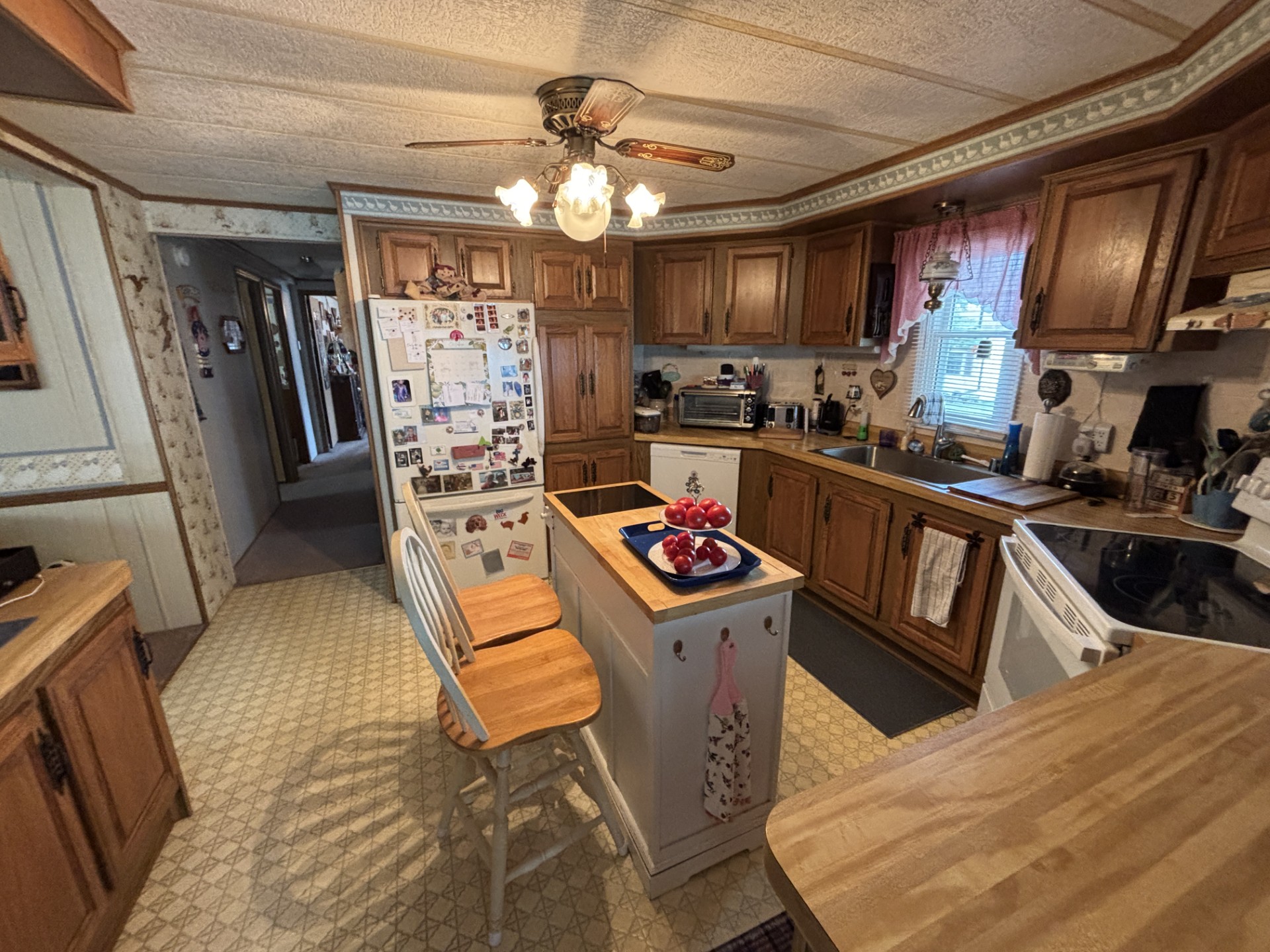 A photo of the Eagle Crest Home
